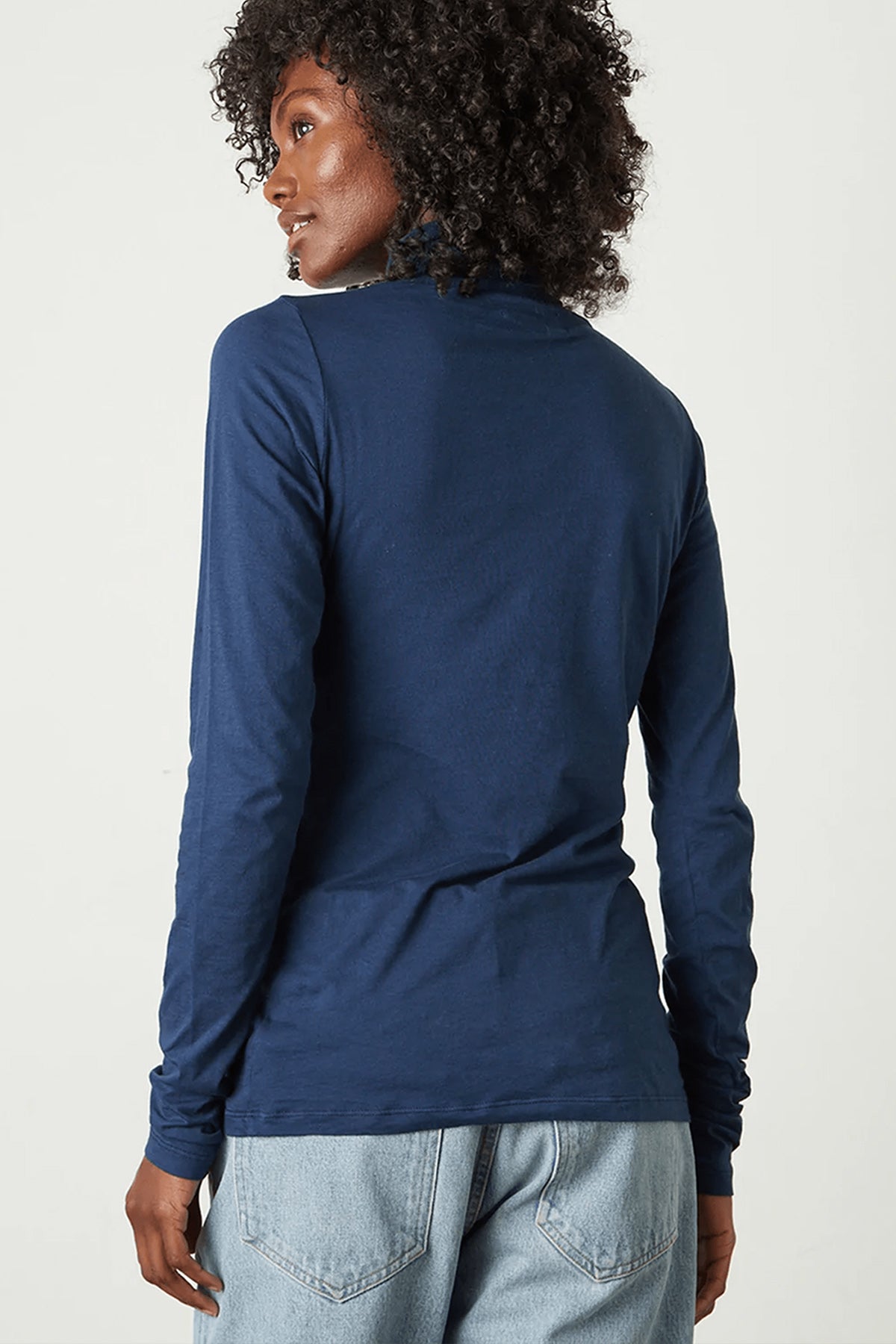 TALISIA GAUZY WHISPER TURTLE NECK TOP IN MIDNIGHT