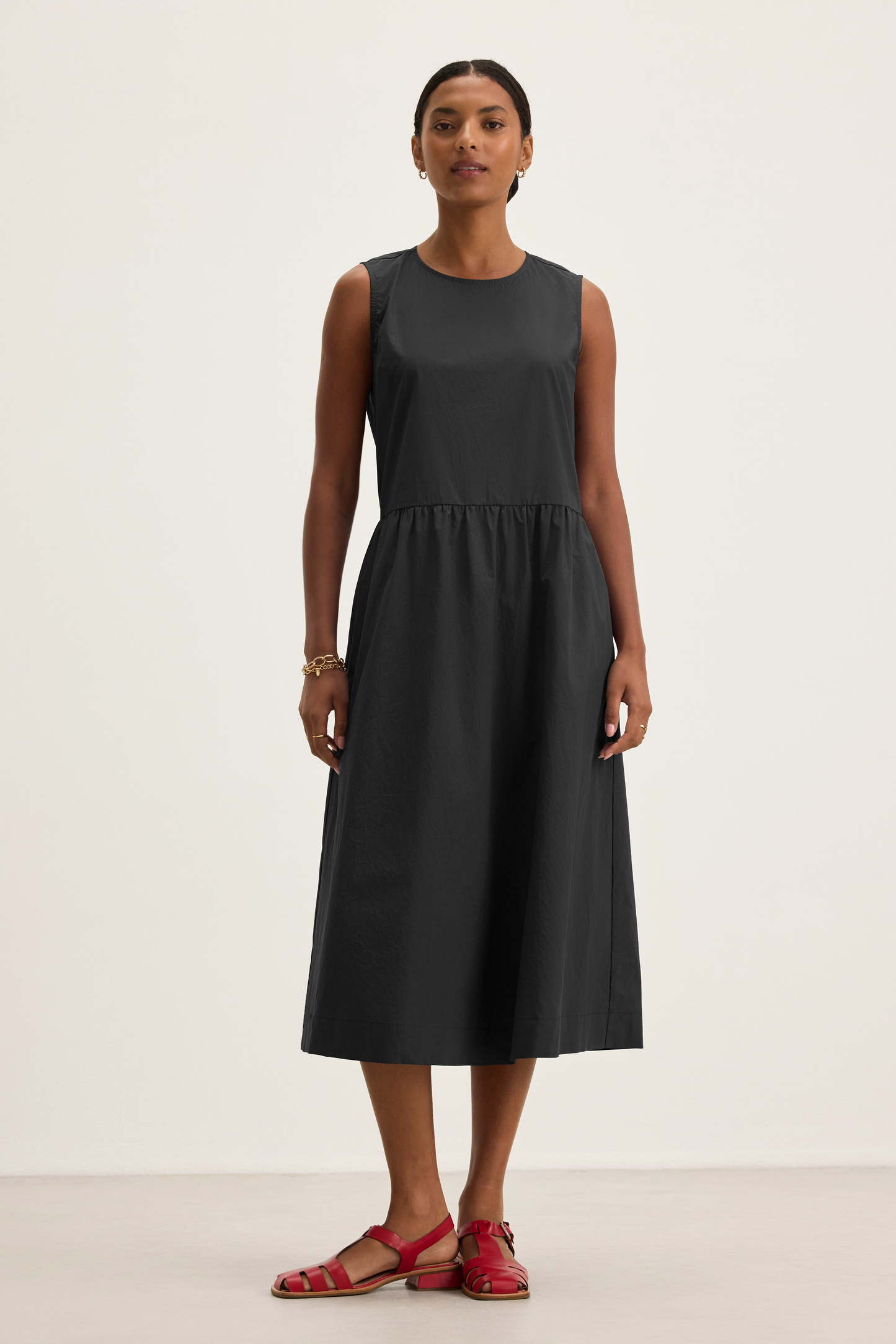MASHA DRESS IN BLACK