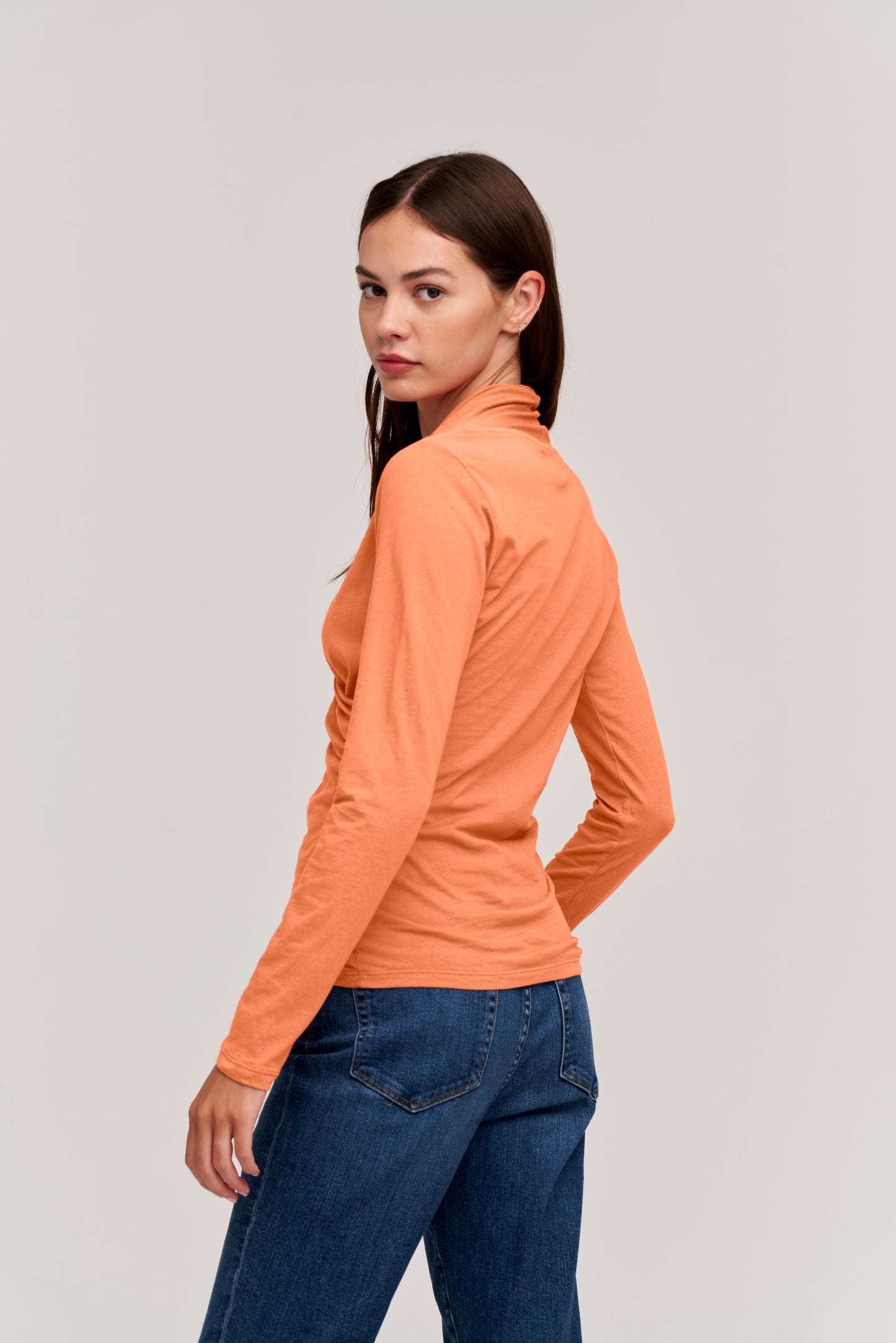 MERI GAUZY WHISPER TOP IN CORAL