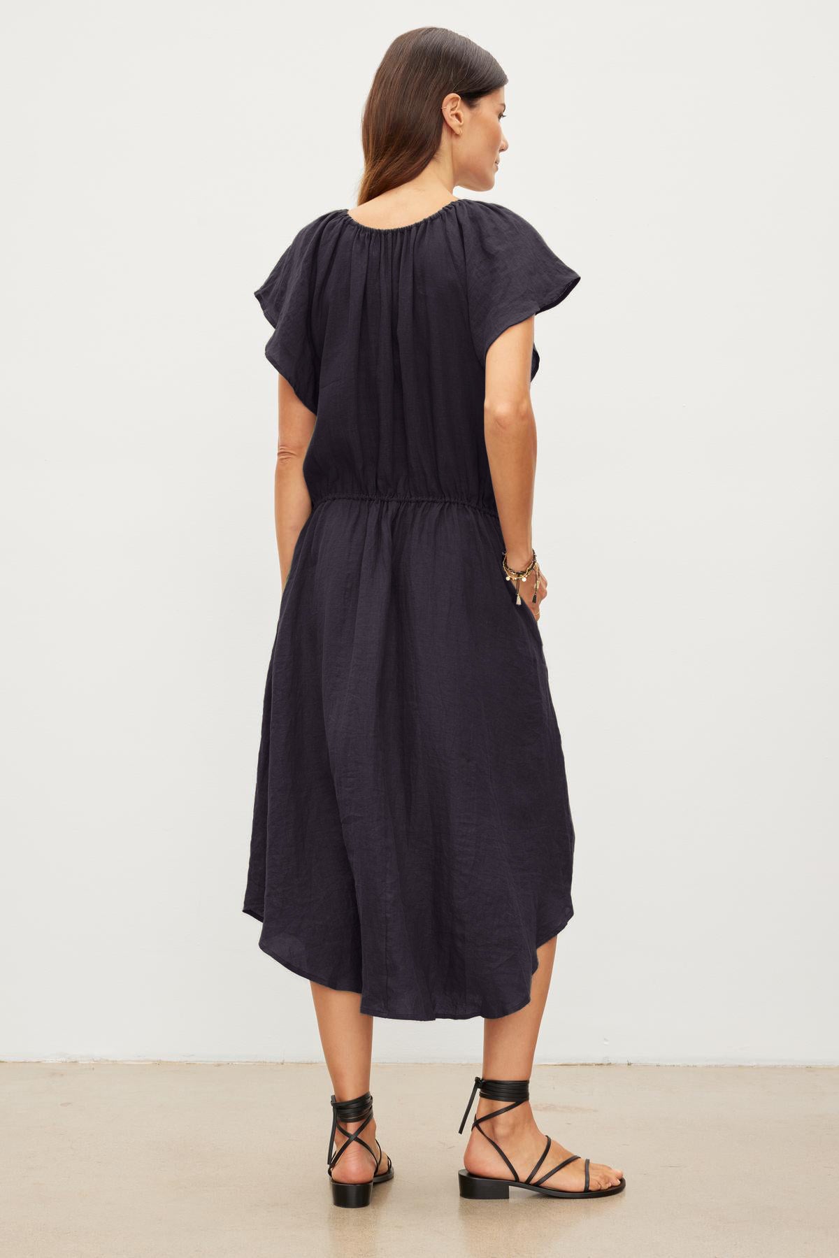 PEPPER LINEN V-NECK DRESS IN COPEN