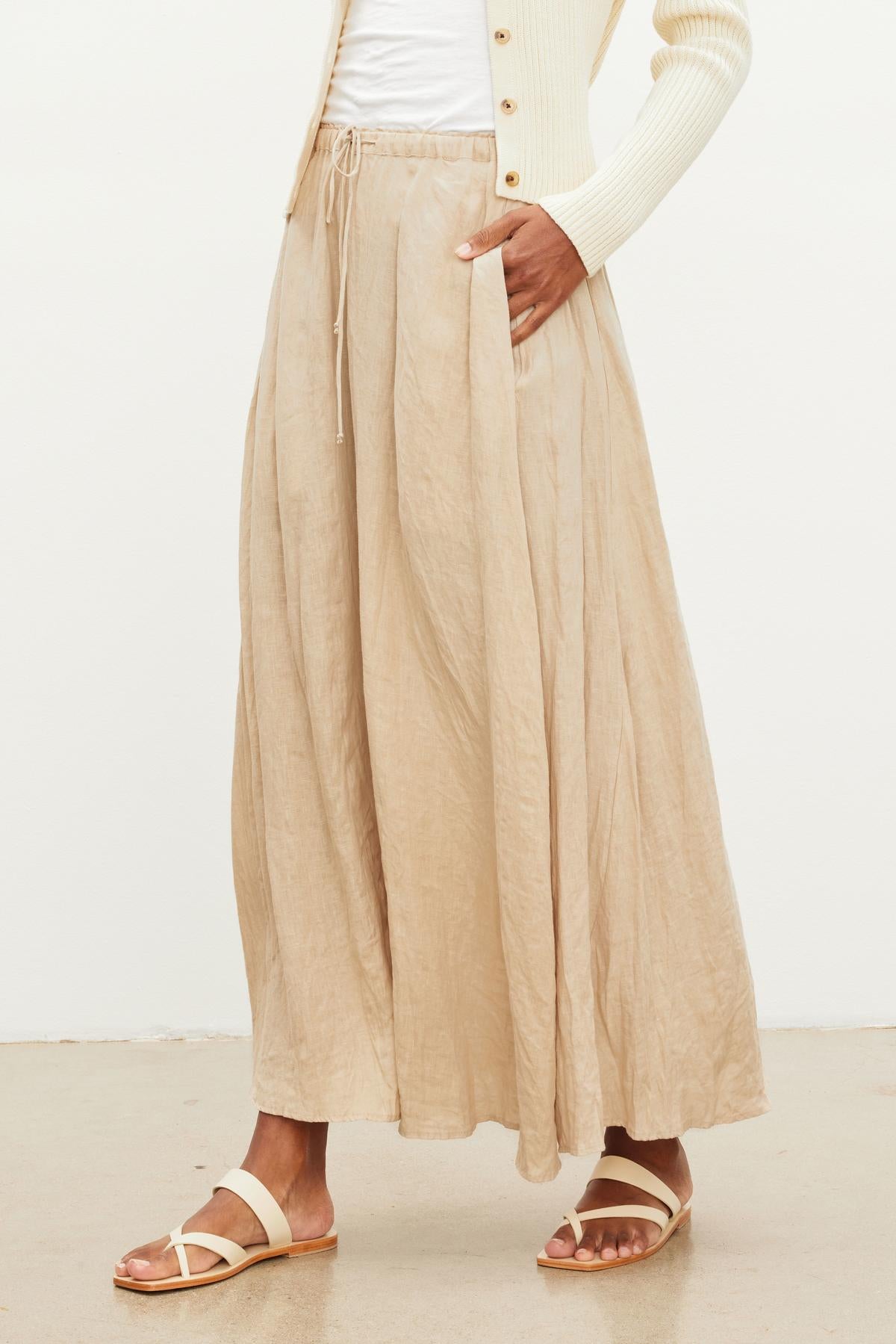 BAILEY LINEN MAXI SKIRT IN BISCUIT