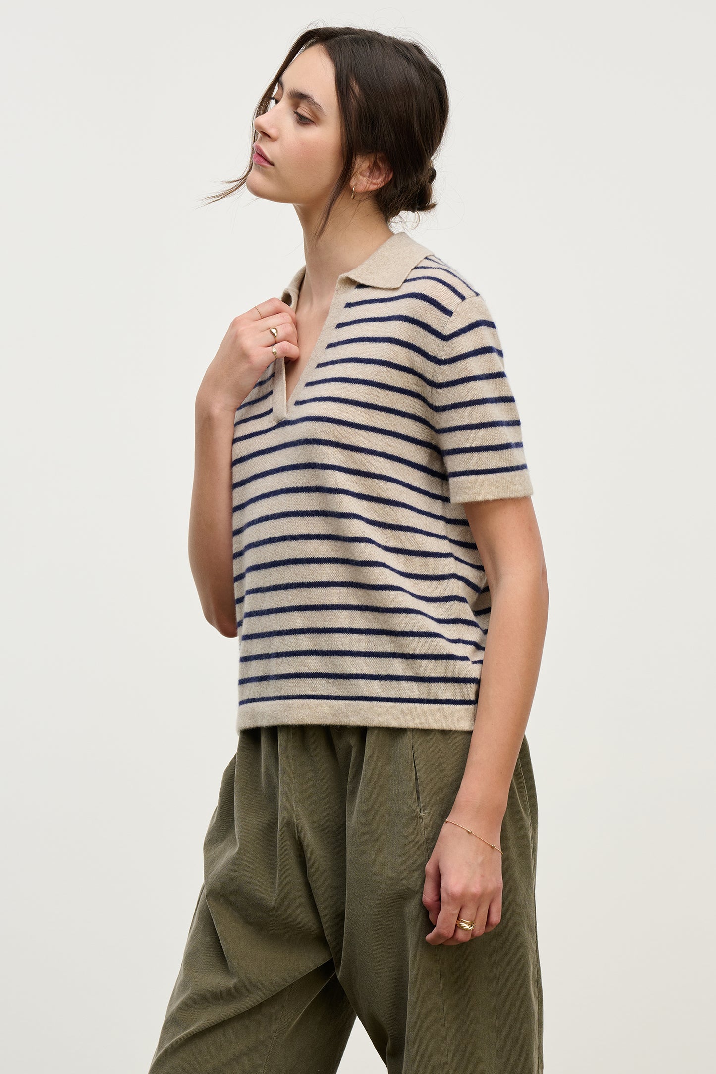 YAEL TOP IN OATMEAL/NAVY