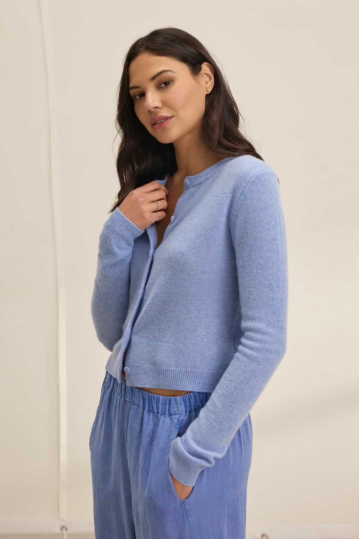 CHRICHET CARDIGAN IN SKY