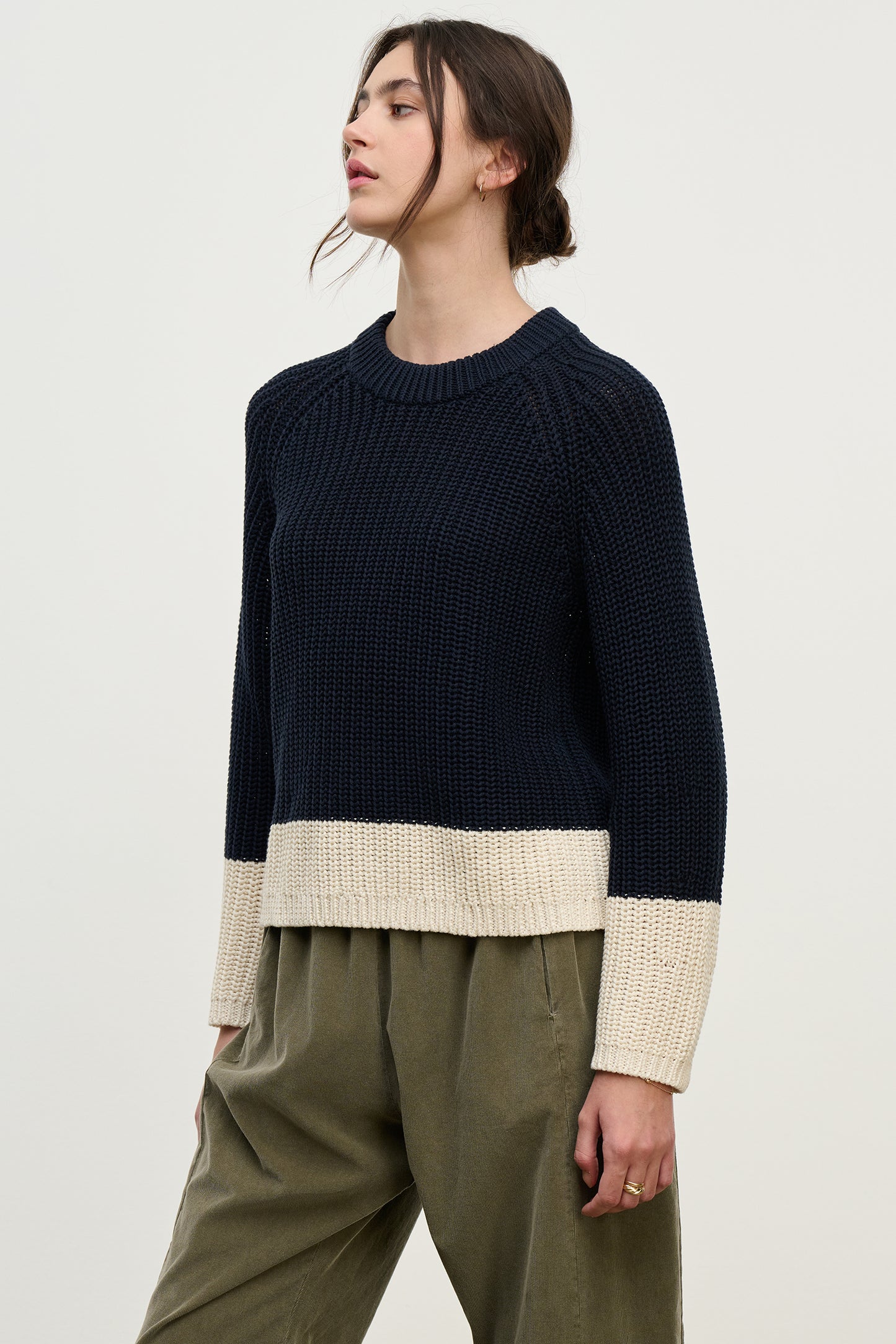 SHAY SWEATER IN NAVY