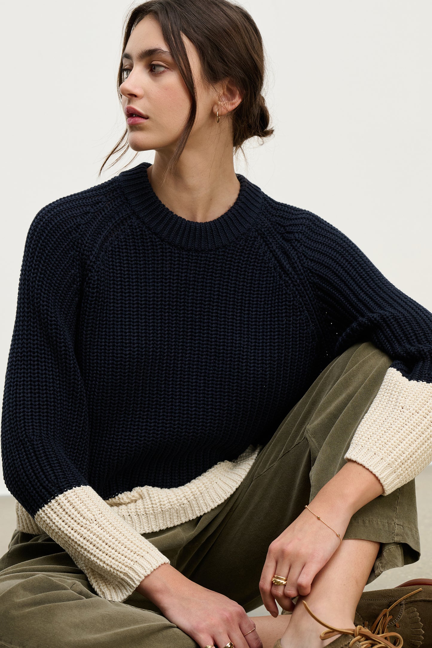 SHAY SWEATER IN NAVY