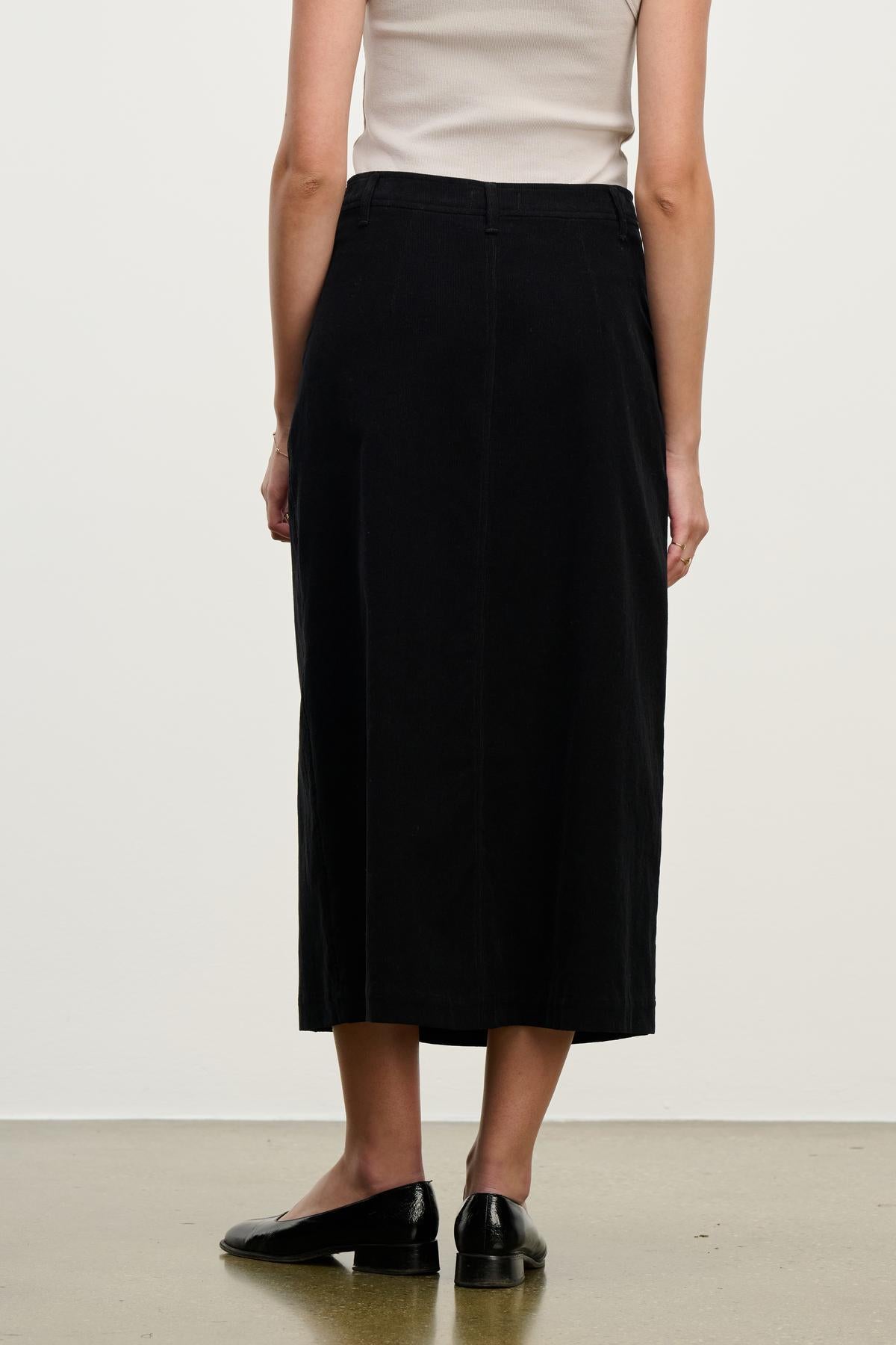 FIA SKIRT IN BLACK