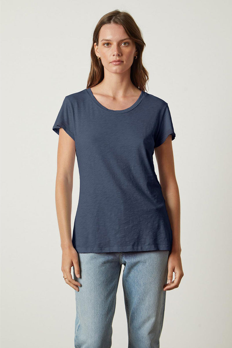 ODELIA COTTON SLUB CREW NECK TEE IN SHADOW