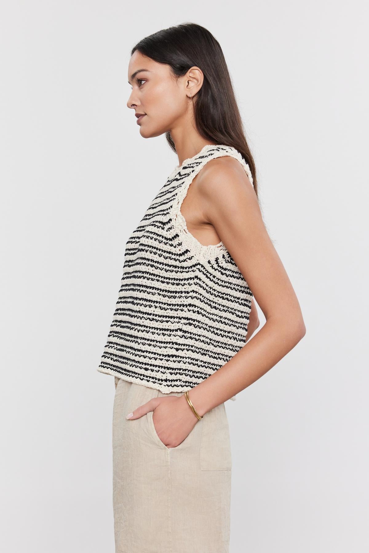 SOPHIE SWEATER VEST IN ECRU