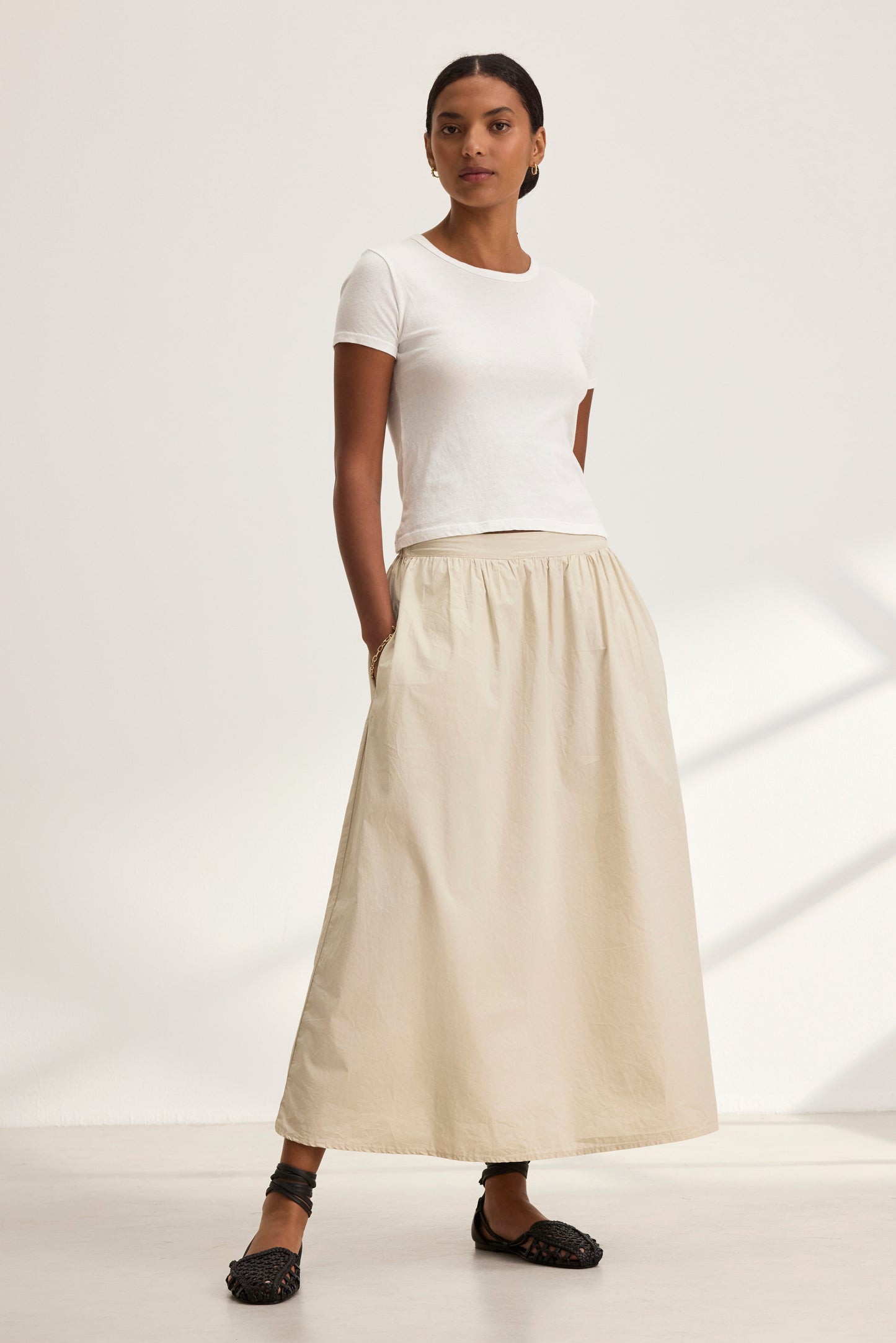 BELLA SKIRT IN SESAME