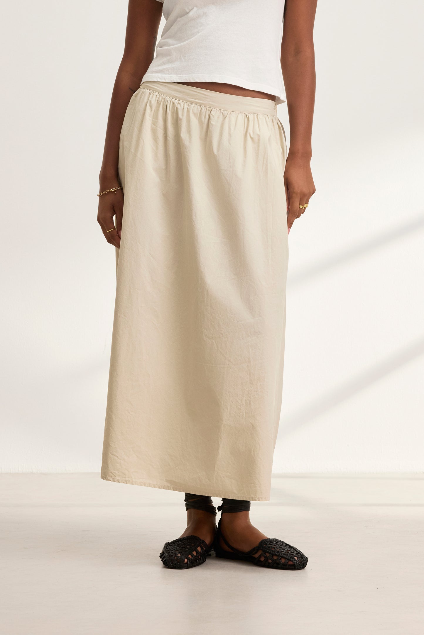 BELLA SKIRT IN SESAME