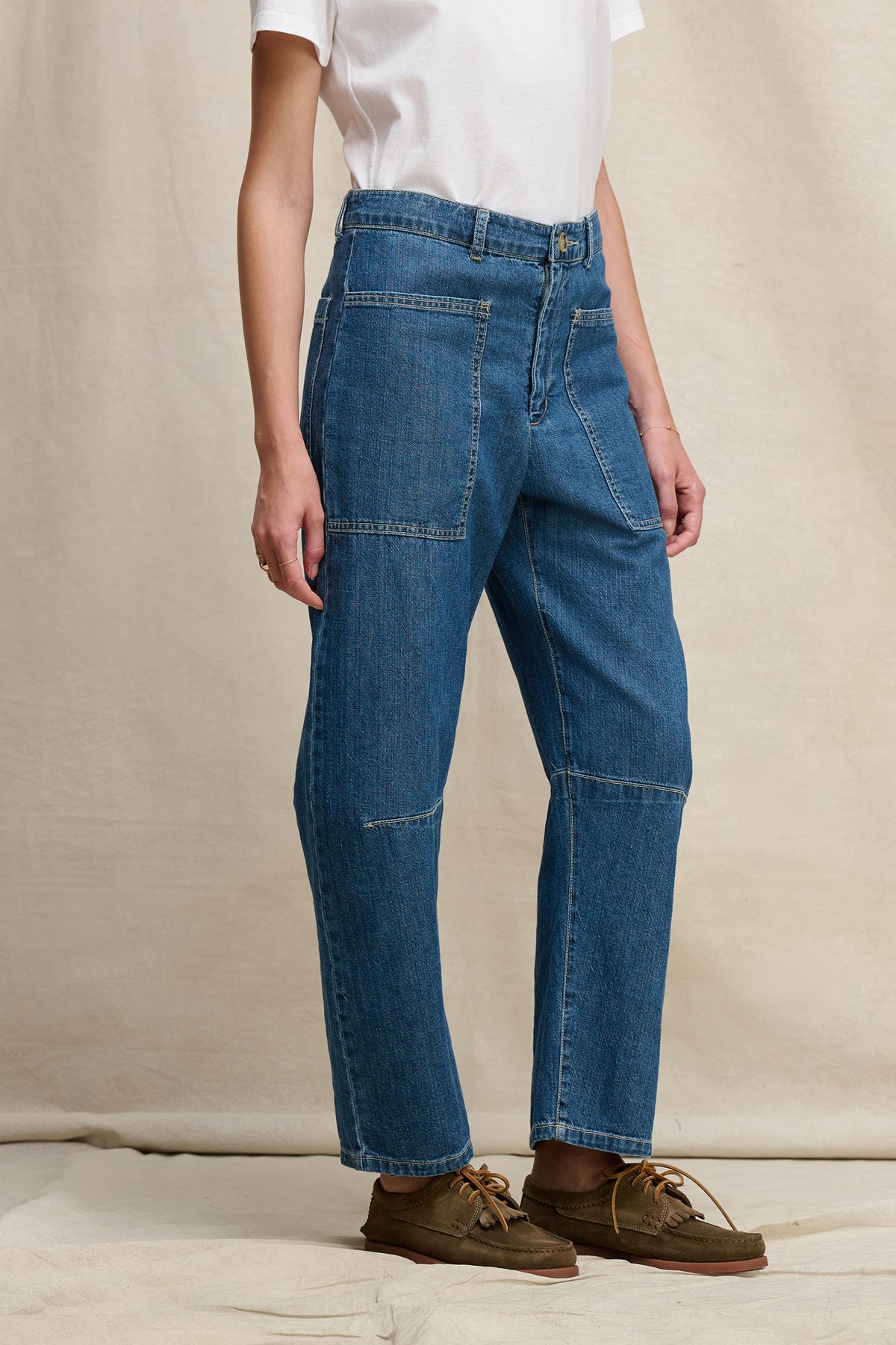 FARAH DENIM TROUSER IN INDIGO