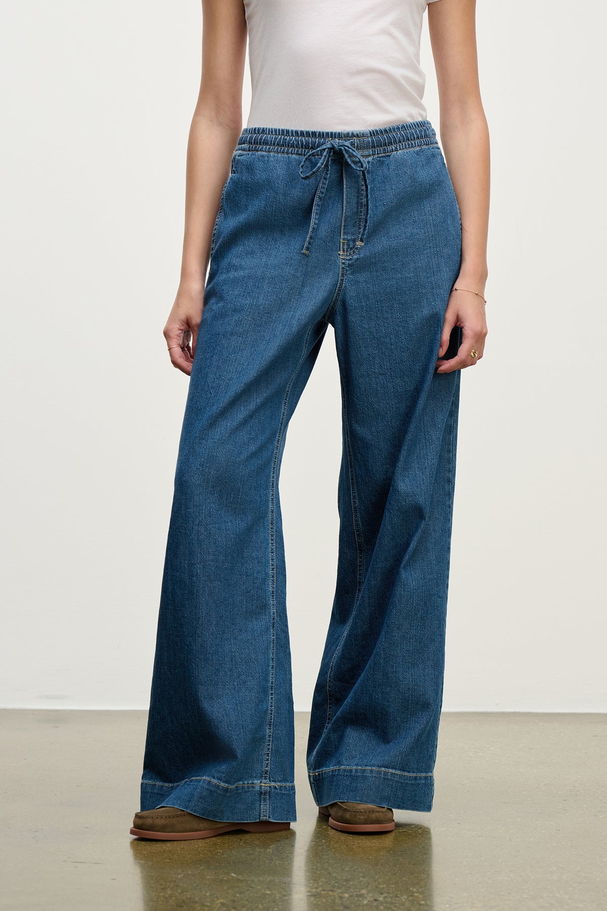 MIRA DENIM TROUSER IN CLASSIC
