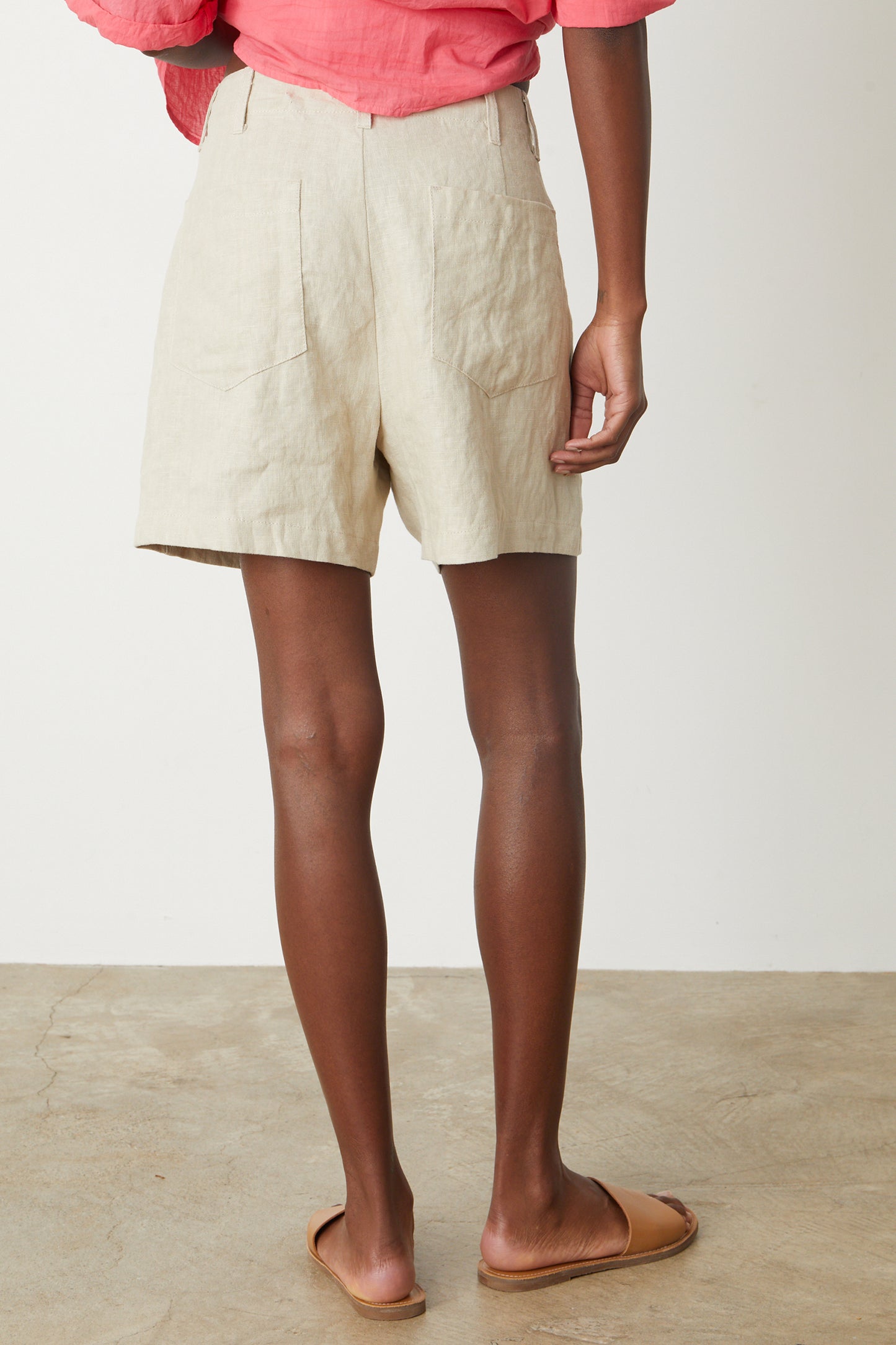 FALLON HEAVY LINEN SHORT IN SAND