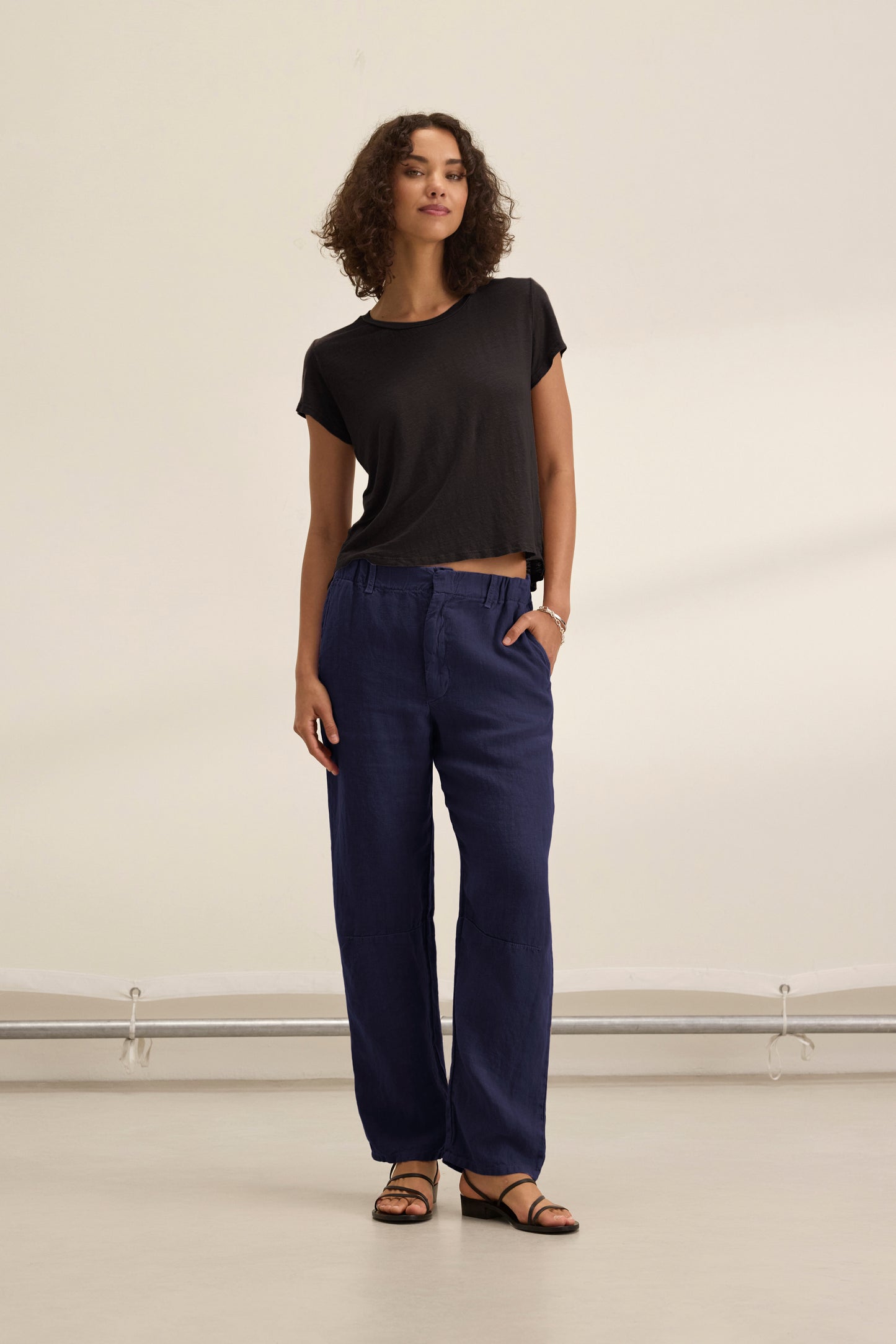 TAYLOR PANTS IN NAVY