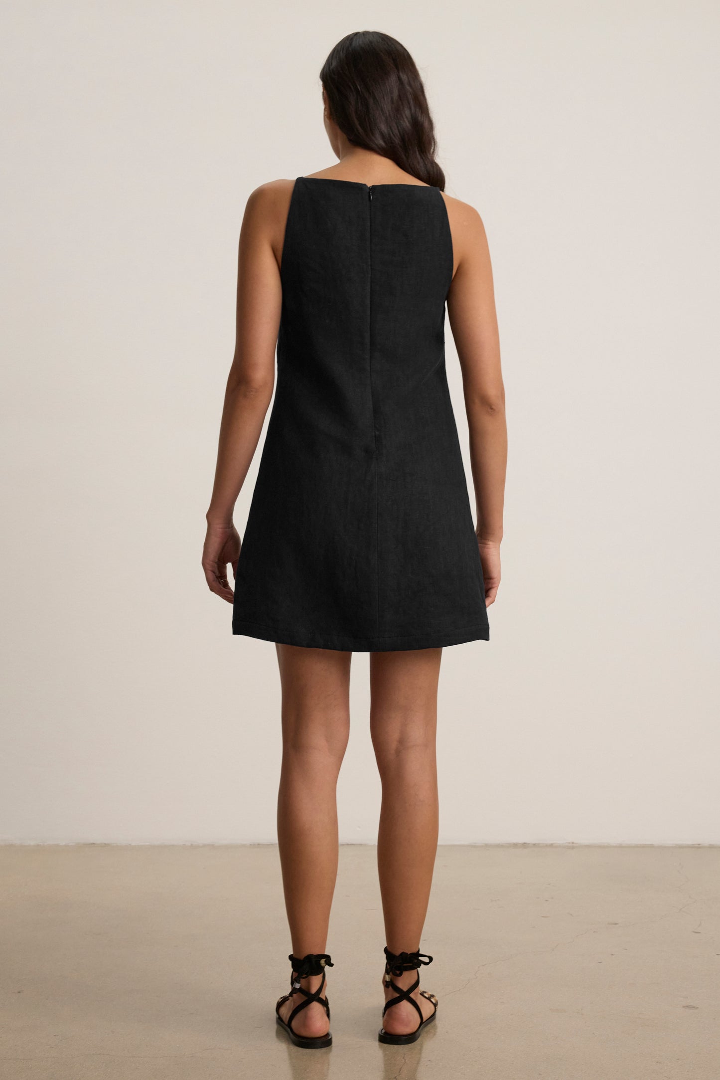 NARA DRESS IN BLACK