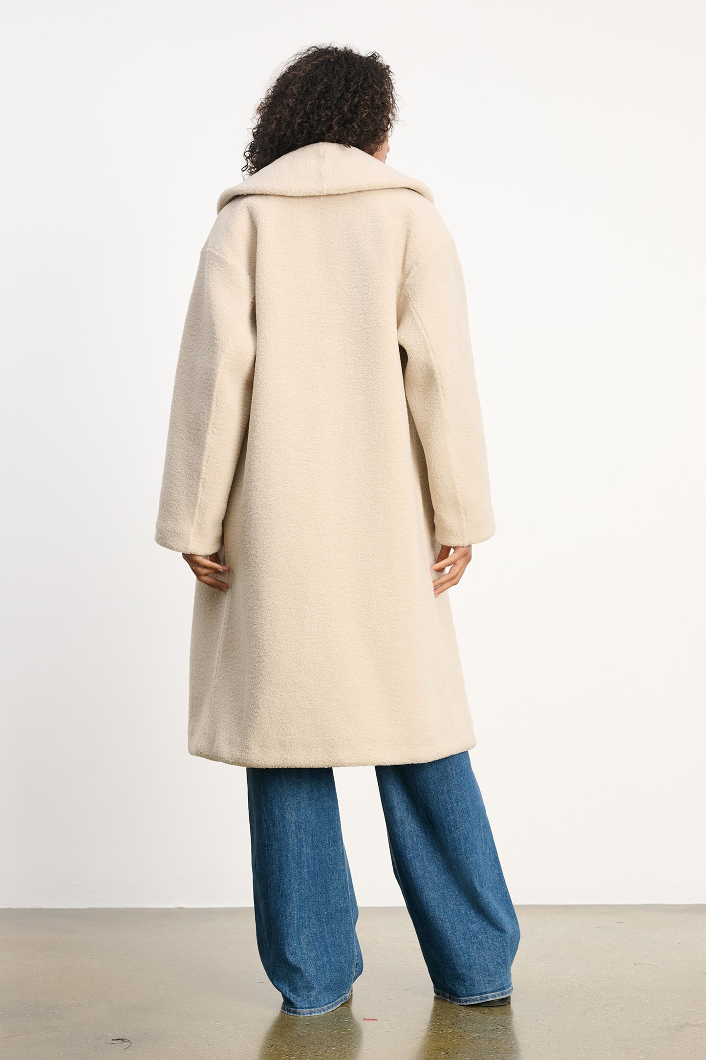 ELEANOR COAT IN SAND
