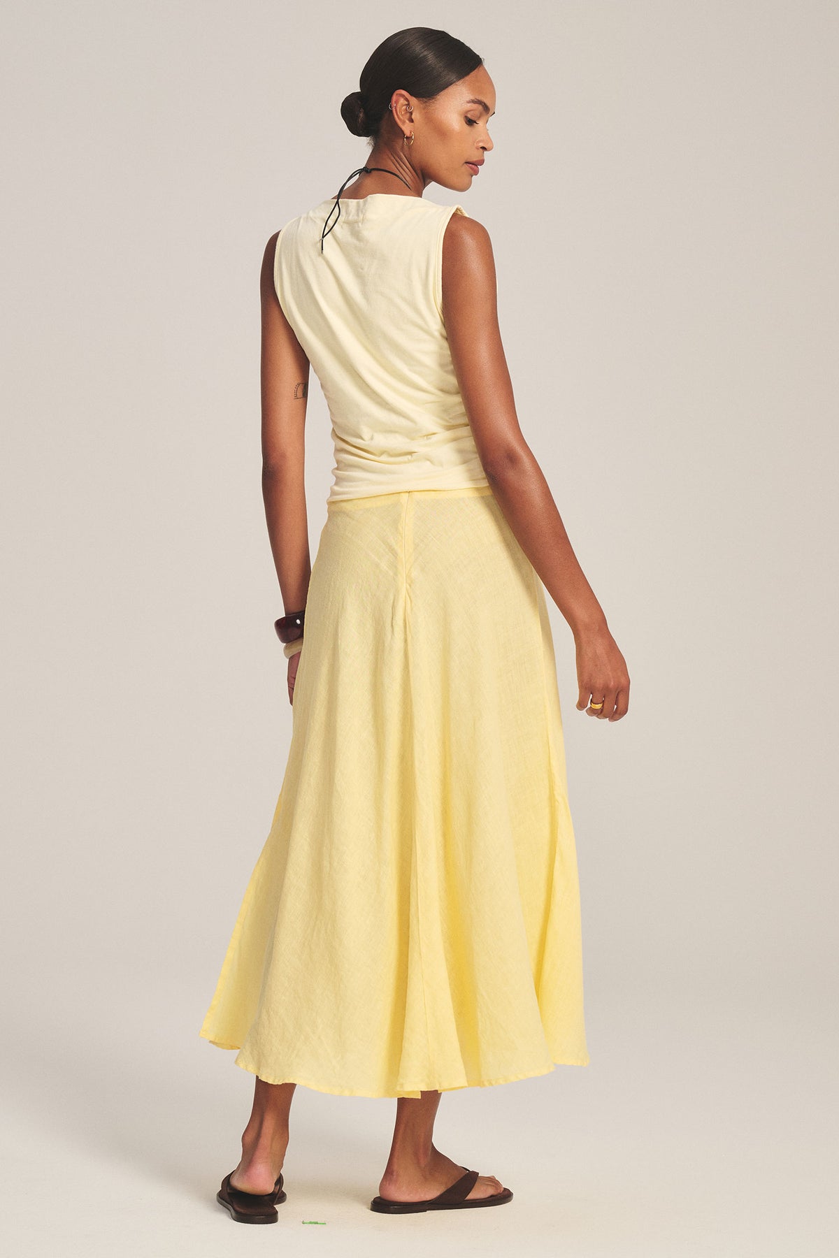 MALINA LINEN SKIRT IN LEMONDROP