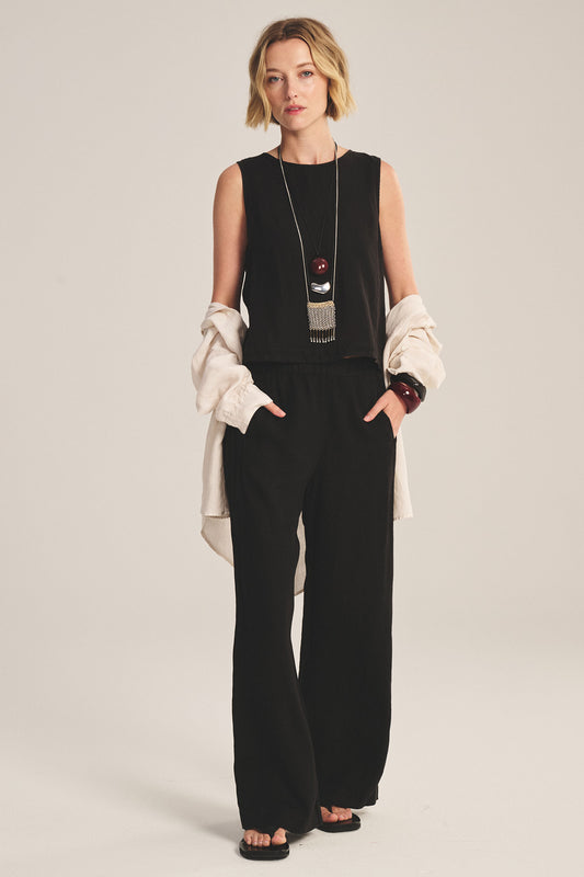 MAXINE LINEN TOP IN BLACK