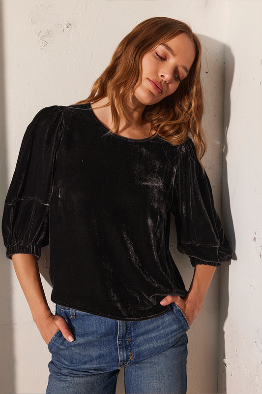 NANCY SILK VELVET TOP IN BLACK