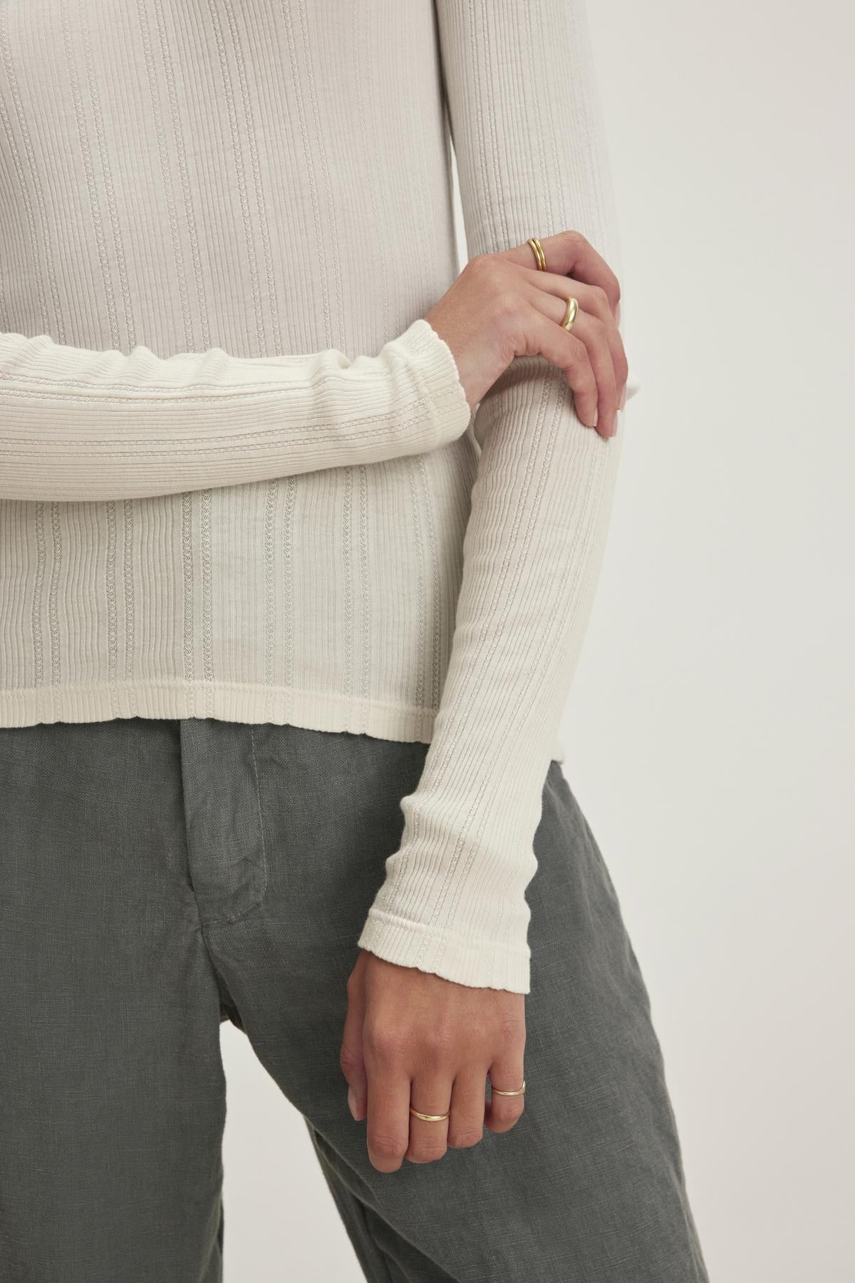 MAURI TOP IN WHITE