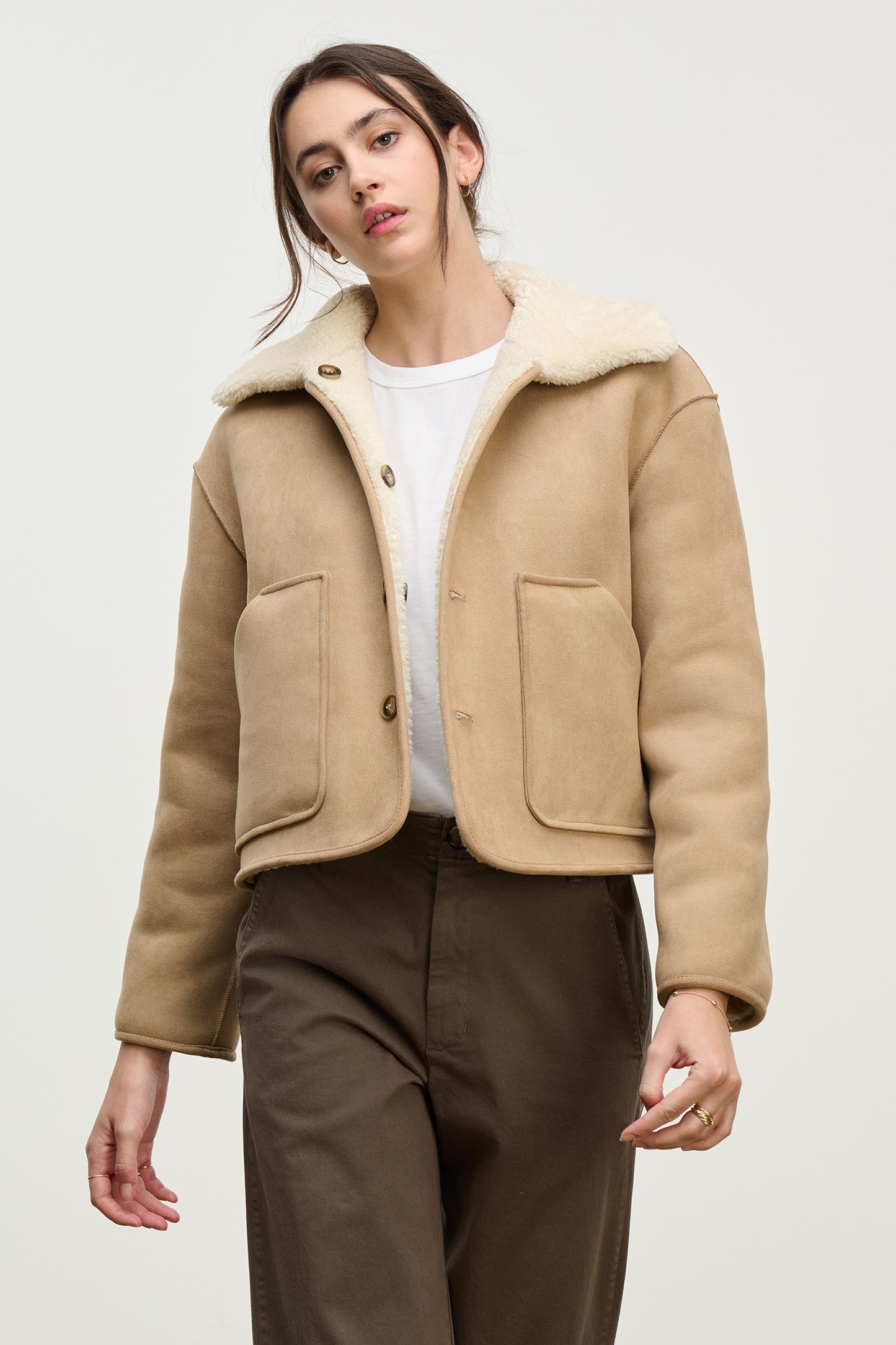 AMARA REVERSIBLE JACKET IN SAND