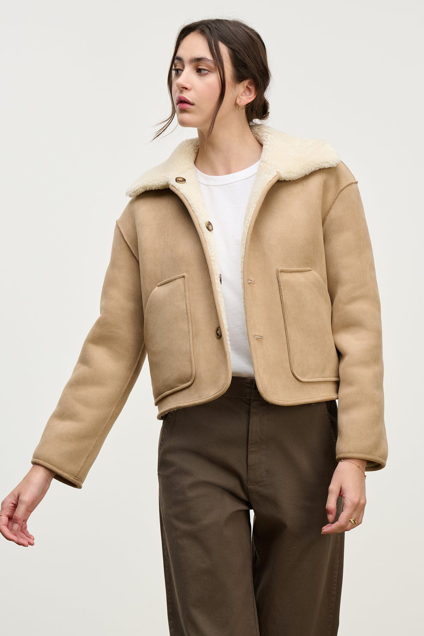AMARA REVERSIBLE JACKET IN SAND