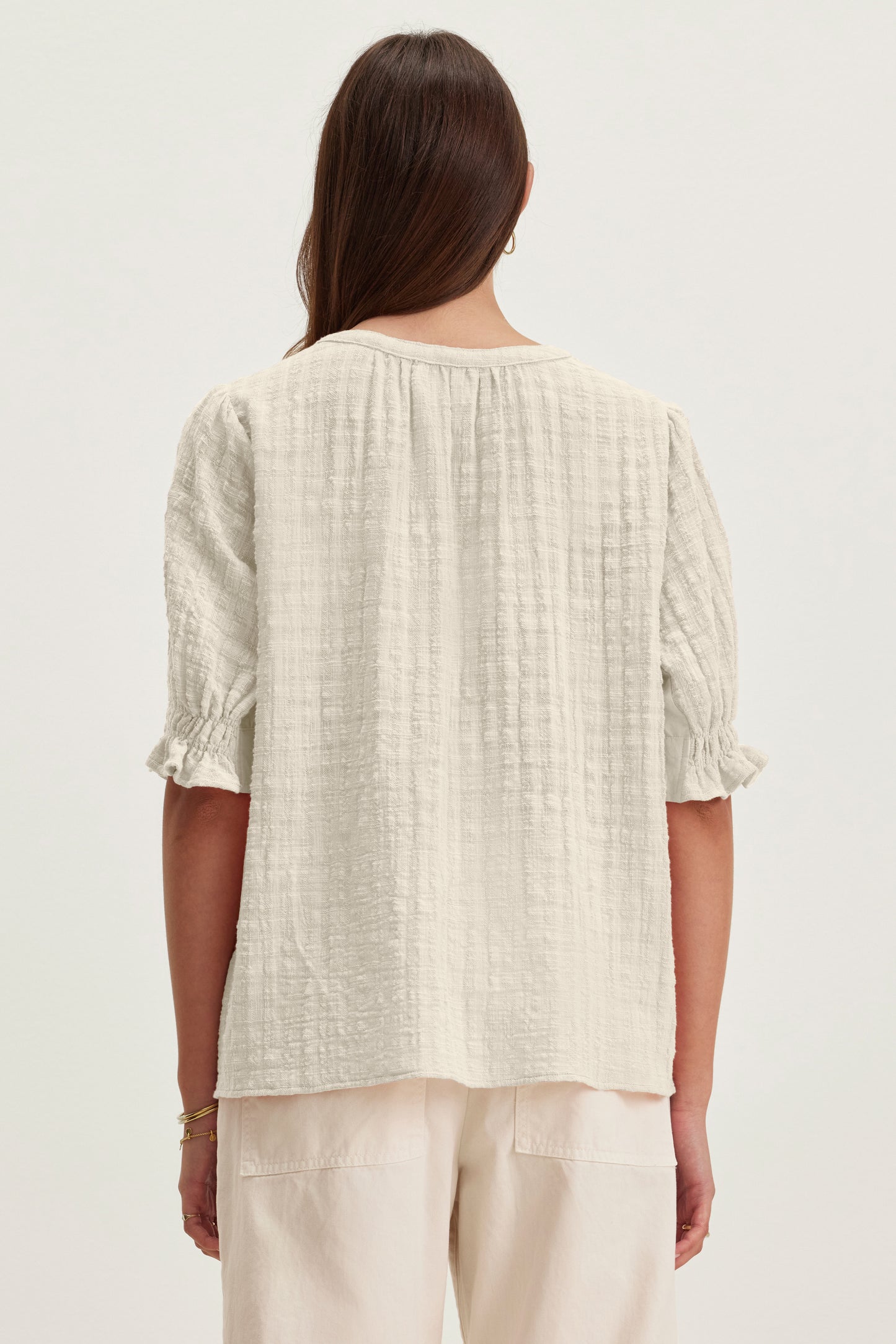 BONITA TEXTURED GAUZE TOP IN COCONUT