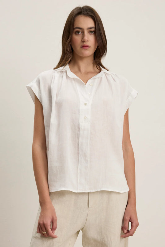 ELOWEN LINEN TOP IN WHITE