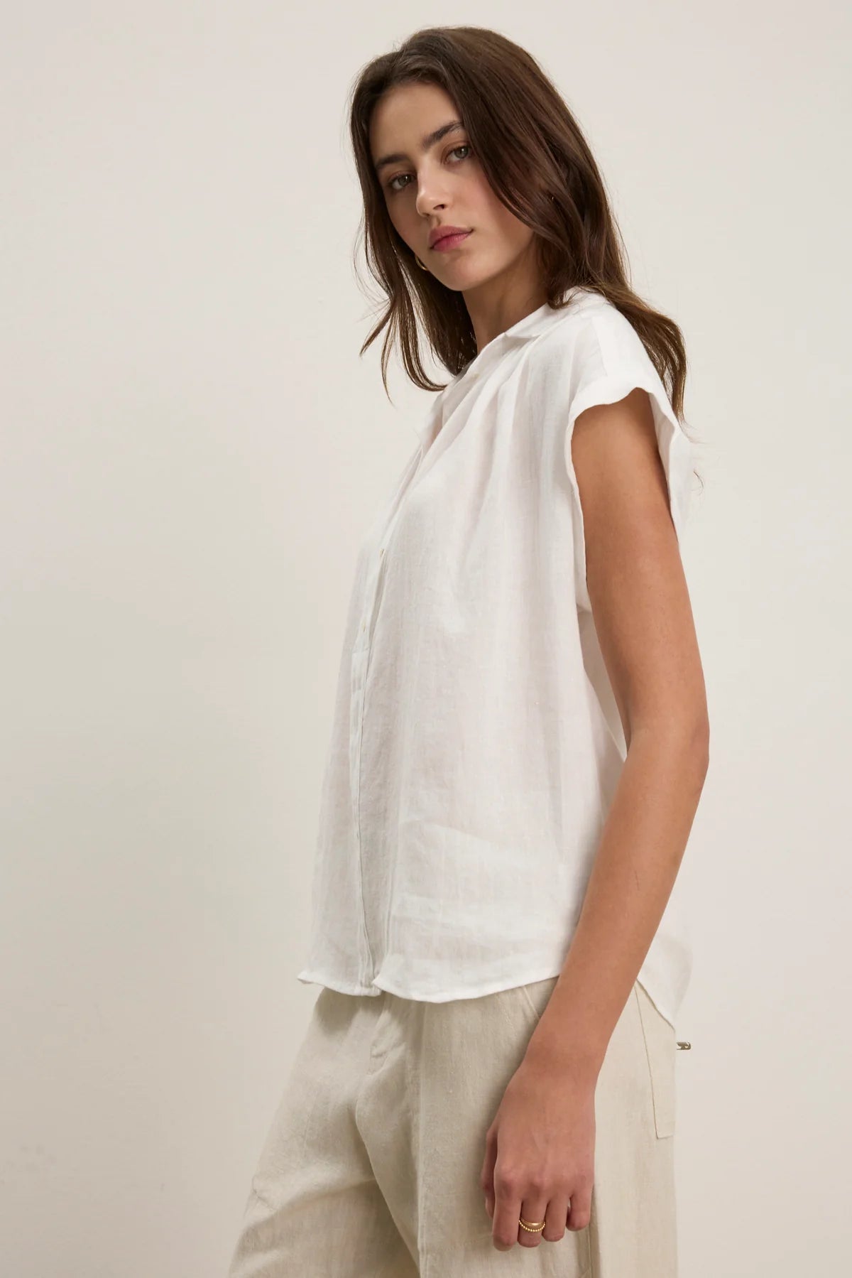 ELOWEN TOP IN WHITE