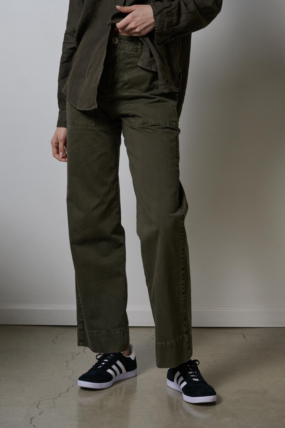 VENTURA COTTON TWILL WIDE LEG PANT IN PINE