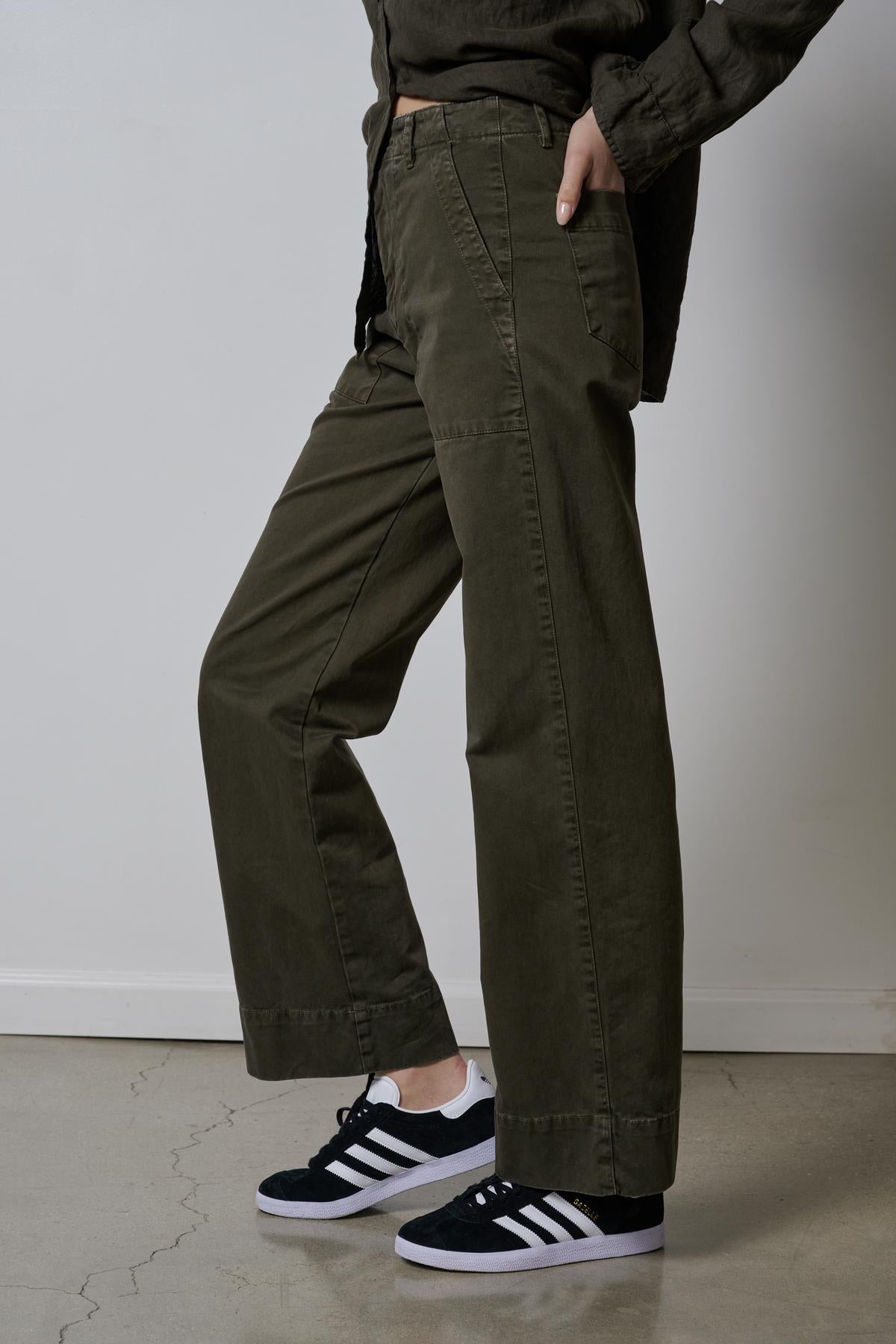 VENTURA COTTON TWILL WIDE LEG PANT IN PINE