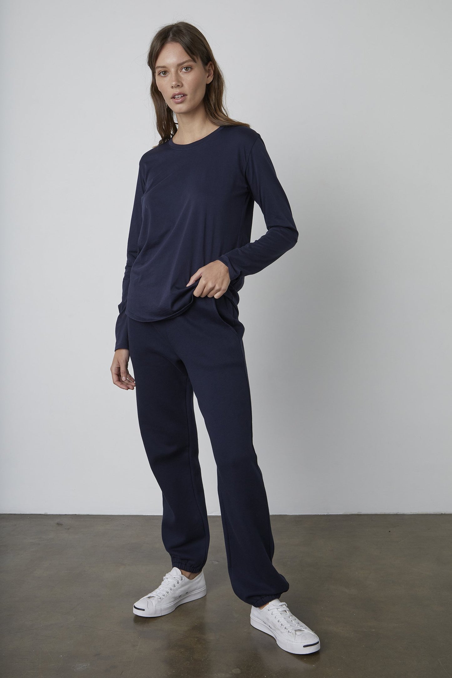 DANIELA WHISPER COTTON T-SHIRT IN NAVY