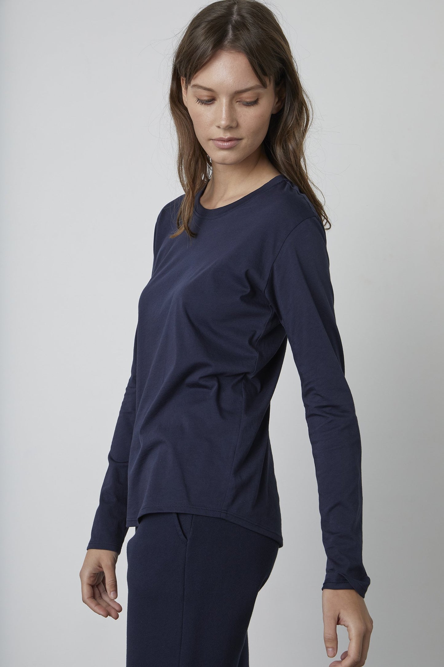 DANIELA WHISPER COTTON T-SHIRT IN NAVY