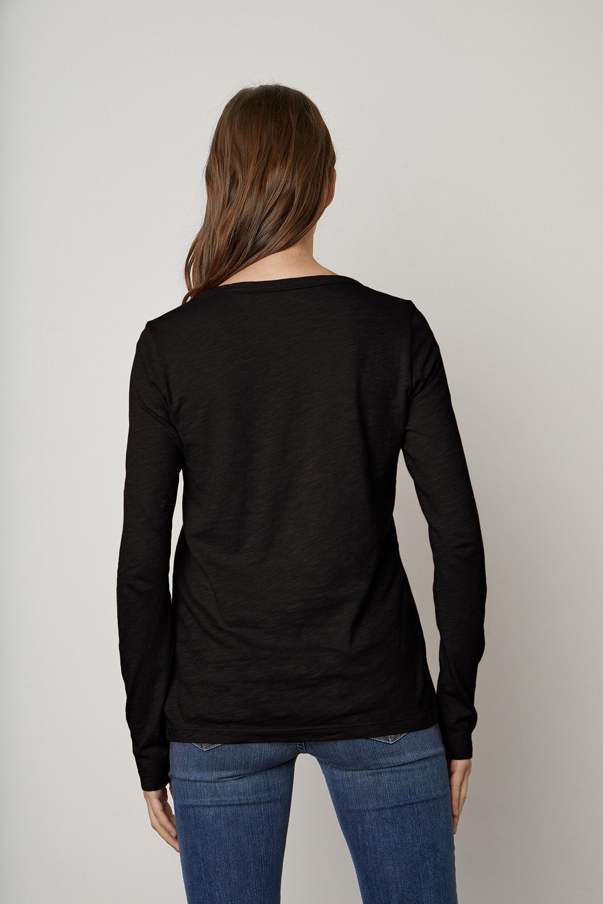 LIZ CITY COTTON SLUB L/S T-SHIRT IN BLACK