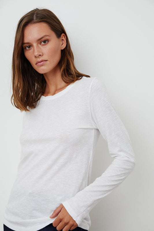 LIZ CITY COTTON SLUB L/S T-SHIRT IN WHITE