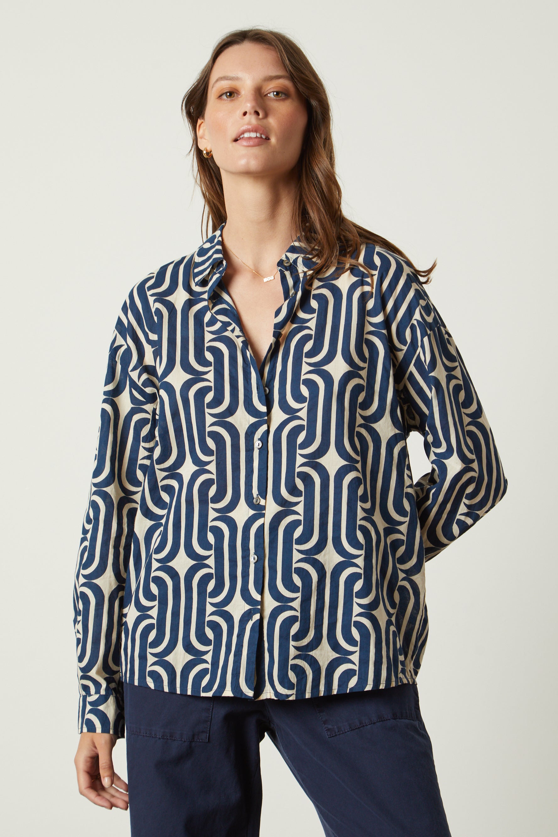 Velvet by Graham & Spencer | Isaiah Printed Button-Up Shirt | S | NAVY-WVNSHIRT