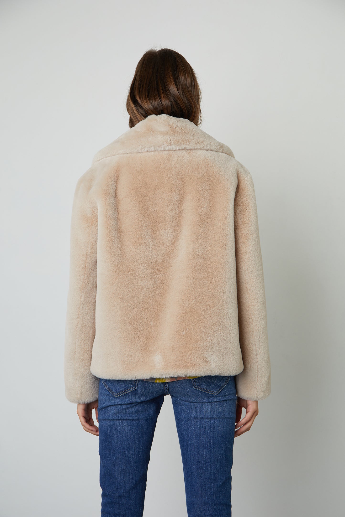 RAQUEL FAUX LUX FUR JACKET IN TAUPE