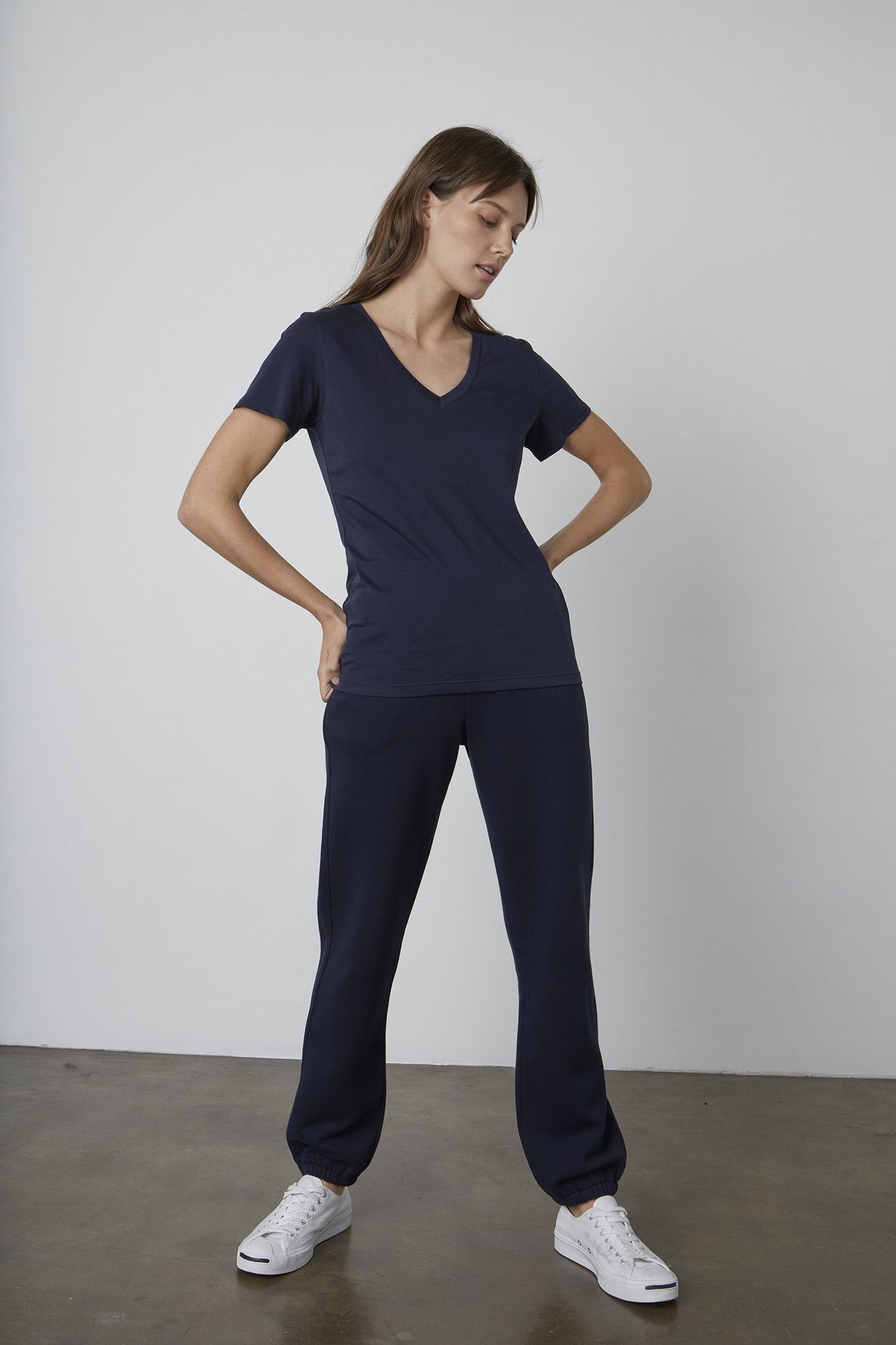 SUSAN WHISPER COTTON T-SHIRT IN NAVY