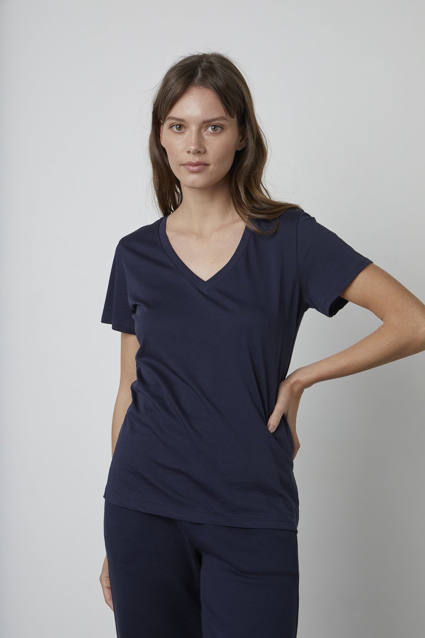 SUSAN WHISPER COTTON T-SHIRT IN NAVY