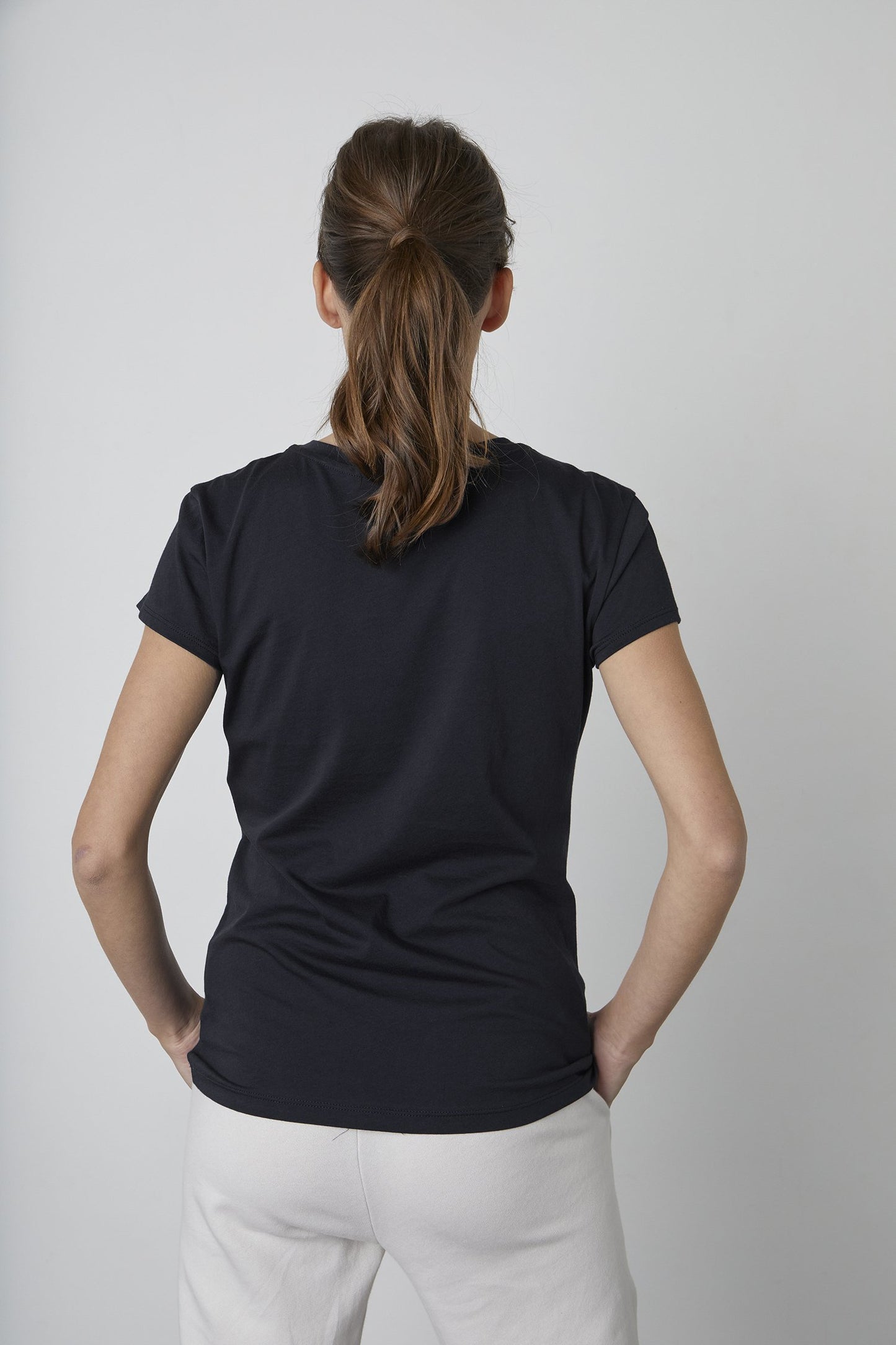 TRISHA WHISPER COTTON T-SHIRT IN BLACK