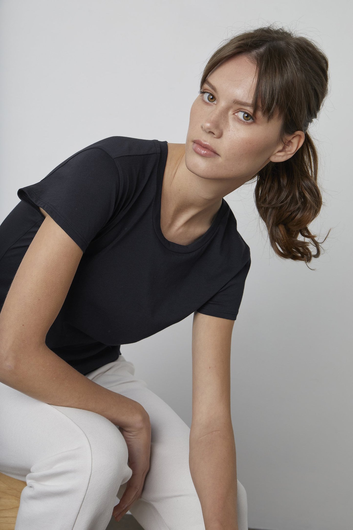 TRISHA WHISPER COTTON T-SHIRT IN BLACK