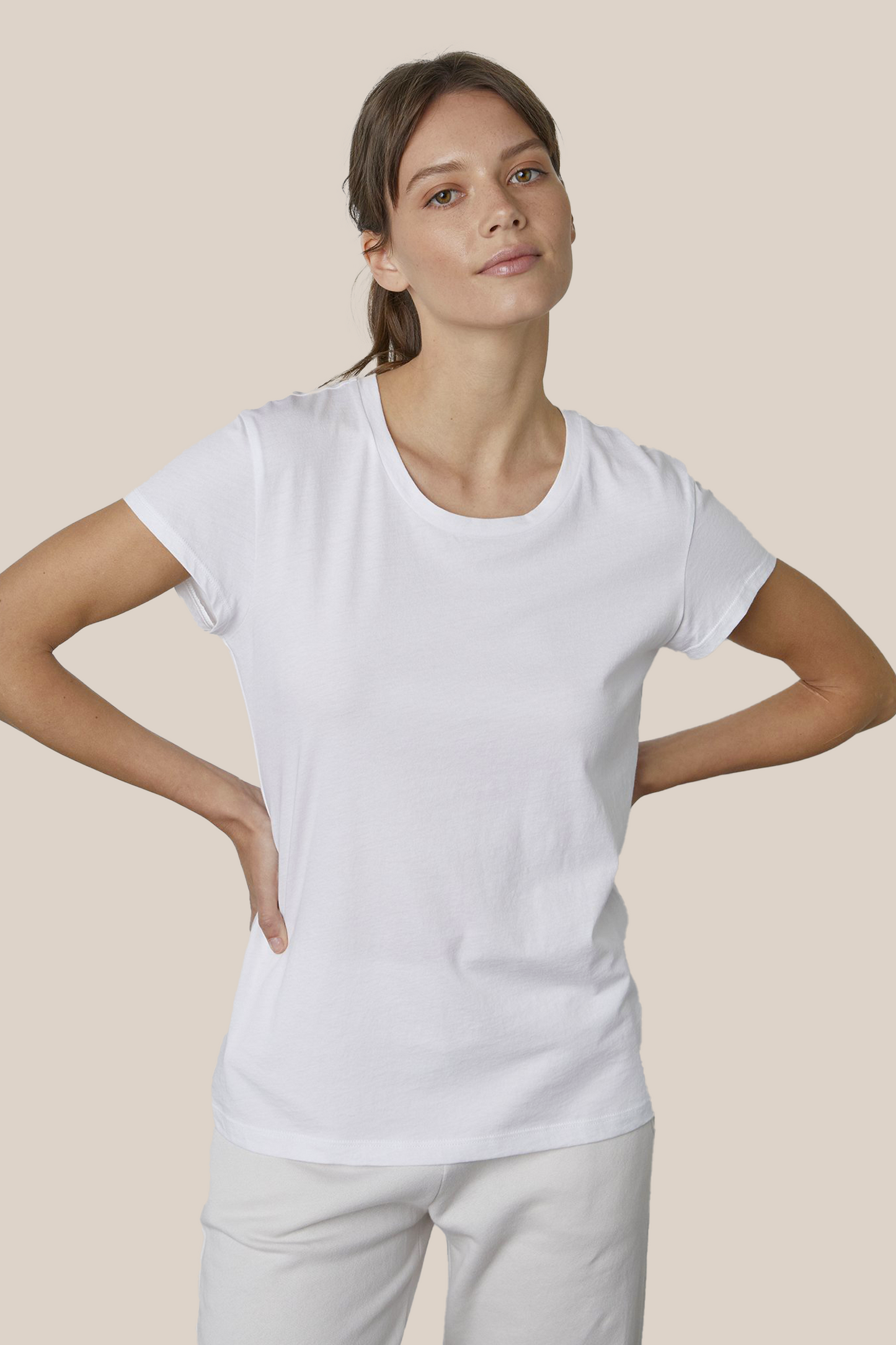 TRISHA WHISPER COTTON T-SHIRT IN WHITE