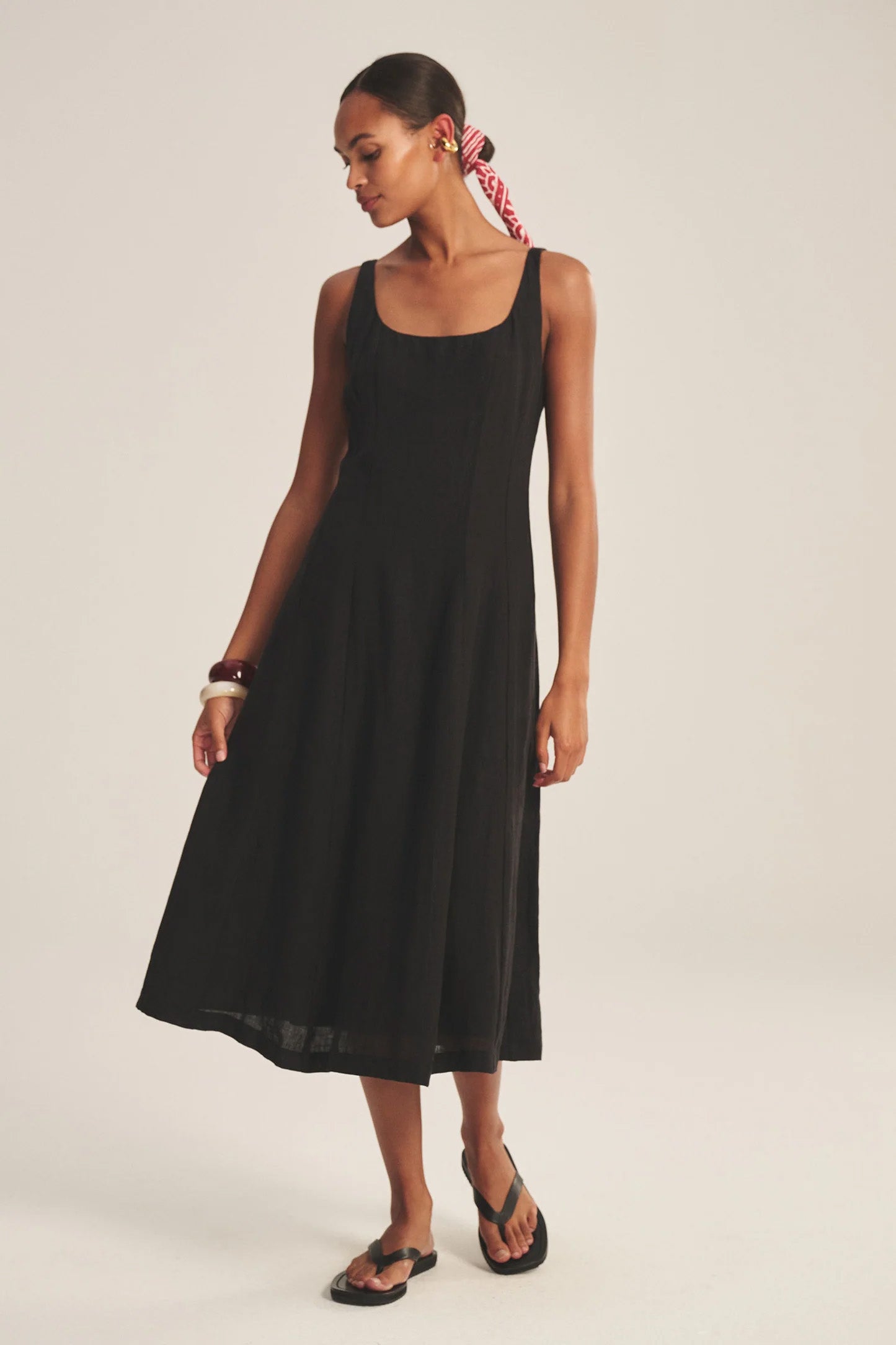 AUSTEN LINEN DRESS IN BLACK