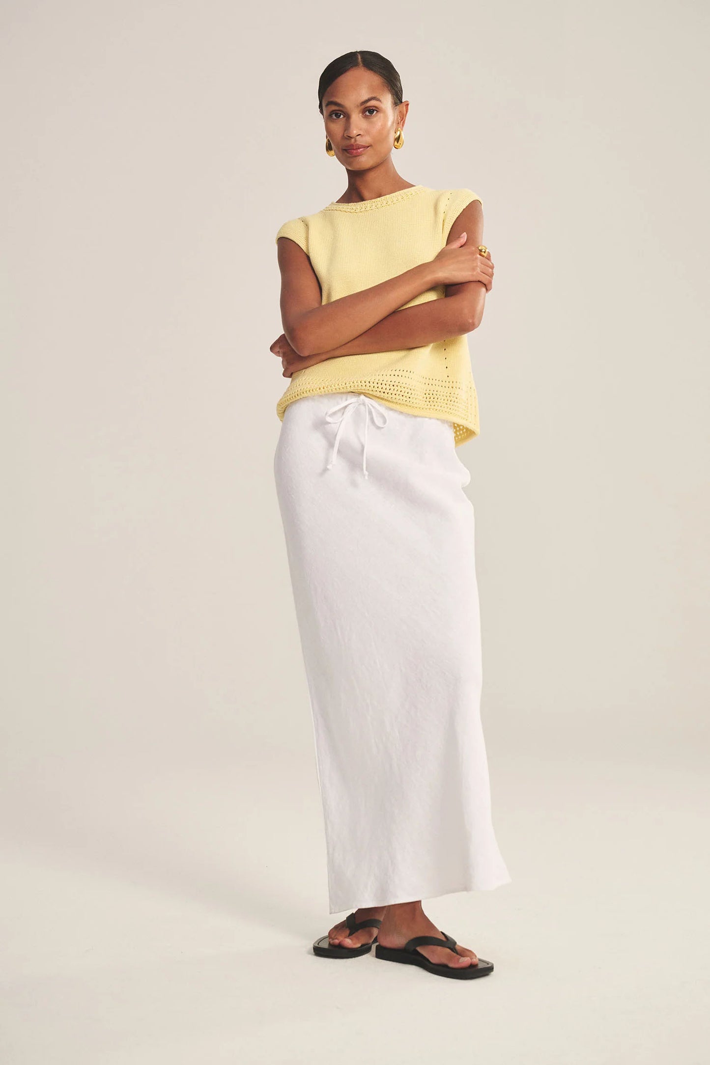 BEKA HEAVY LINEN SKIRT IN WHITE