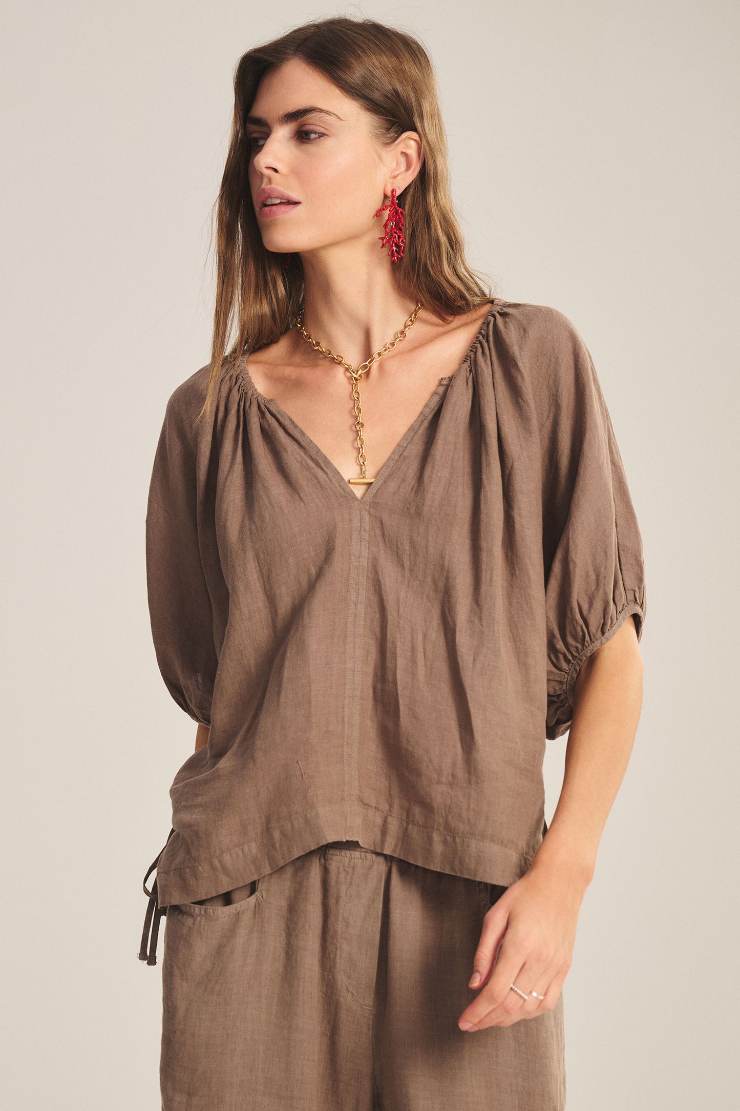 COSETTE LINEN TOP IN MUDSLIDE