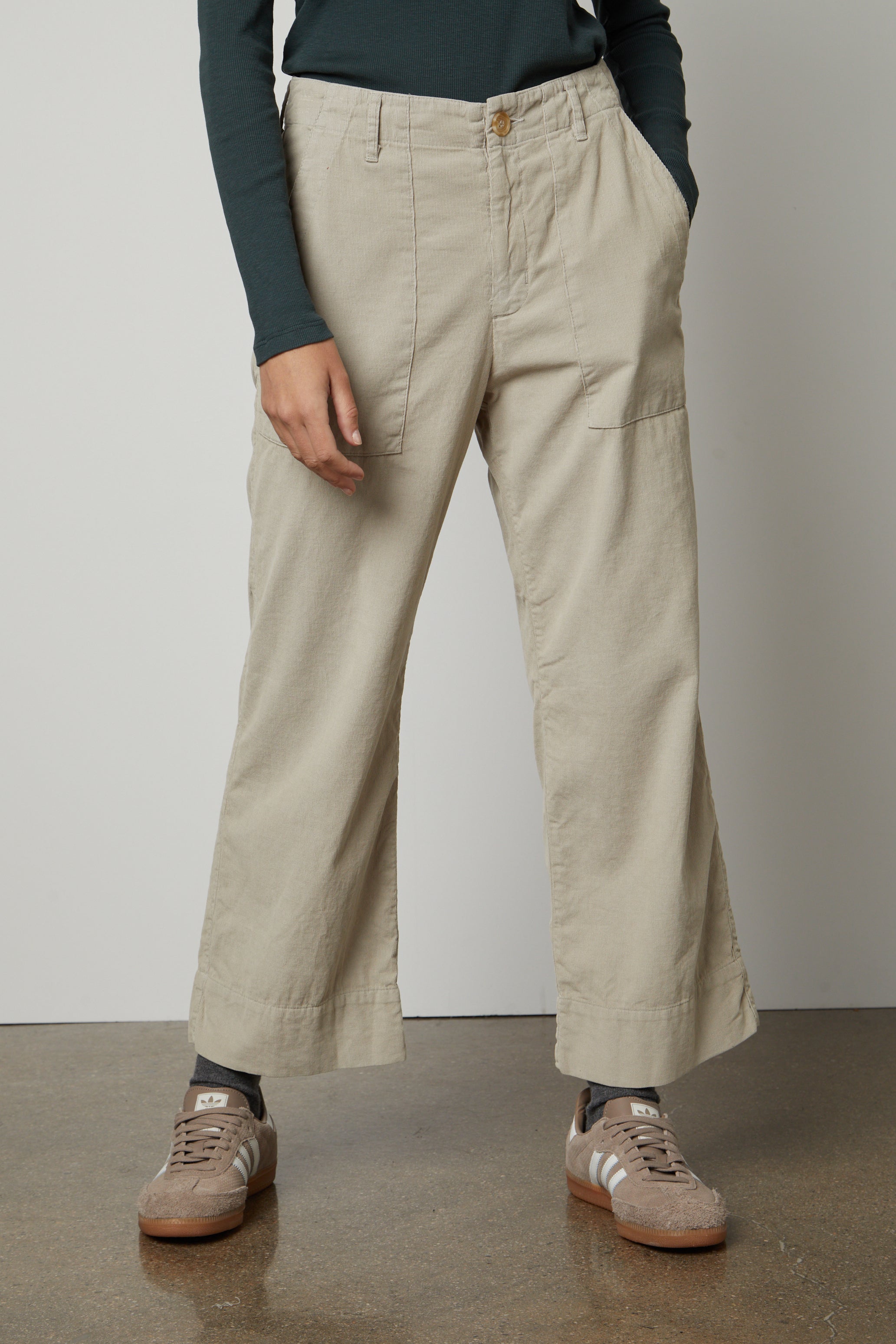 Pinwale corduroy hot sale pants