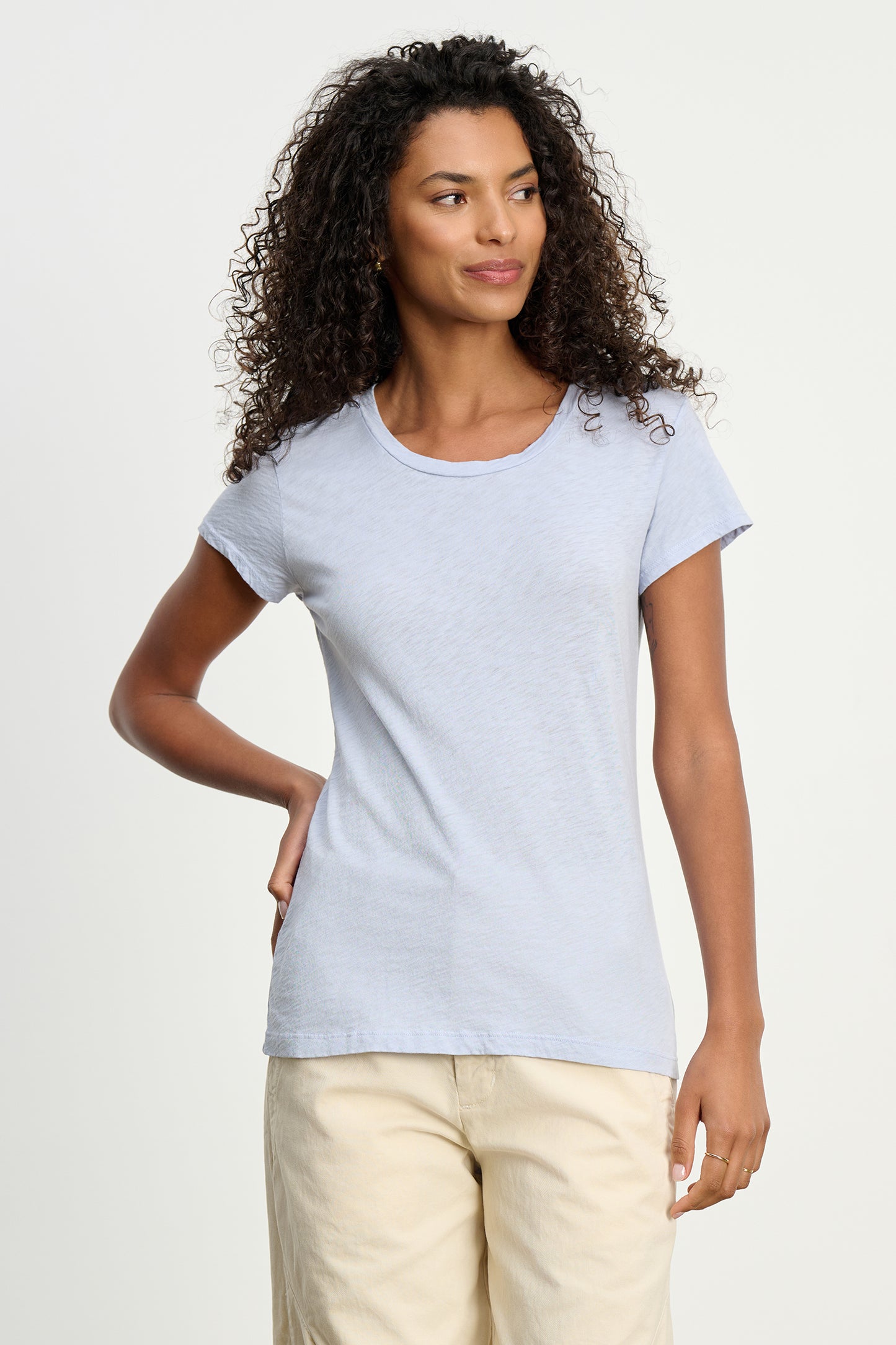 ODELIA TOP IN SOHO SKY