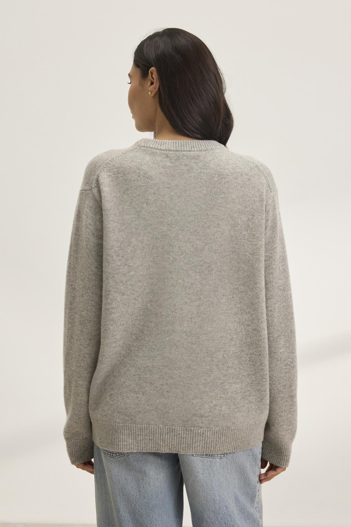 STEVIE WOOL CASHMERE SWEATER IN GREY