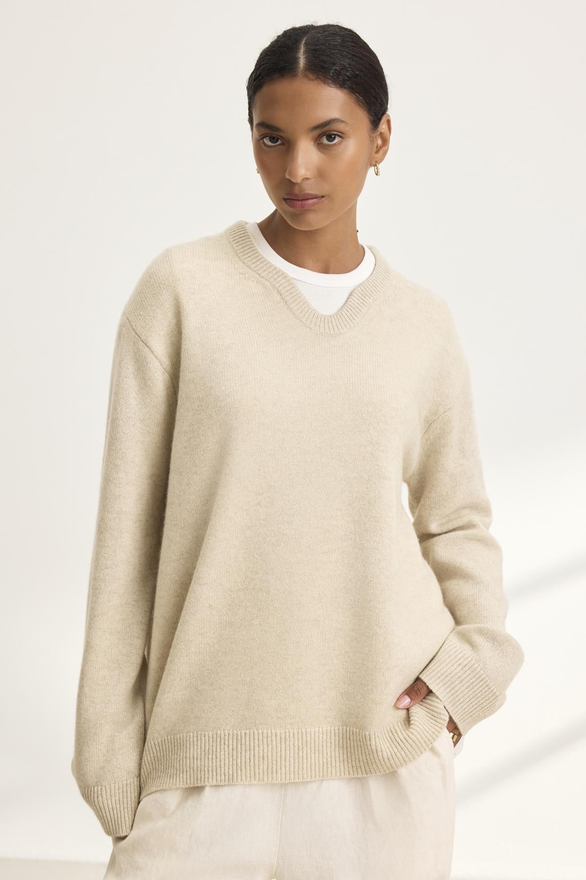 STEVIE WOOL CASHMERE SWEATER IN OATMEAL