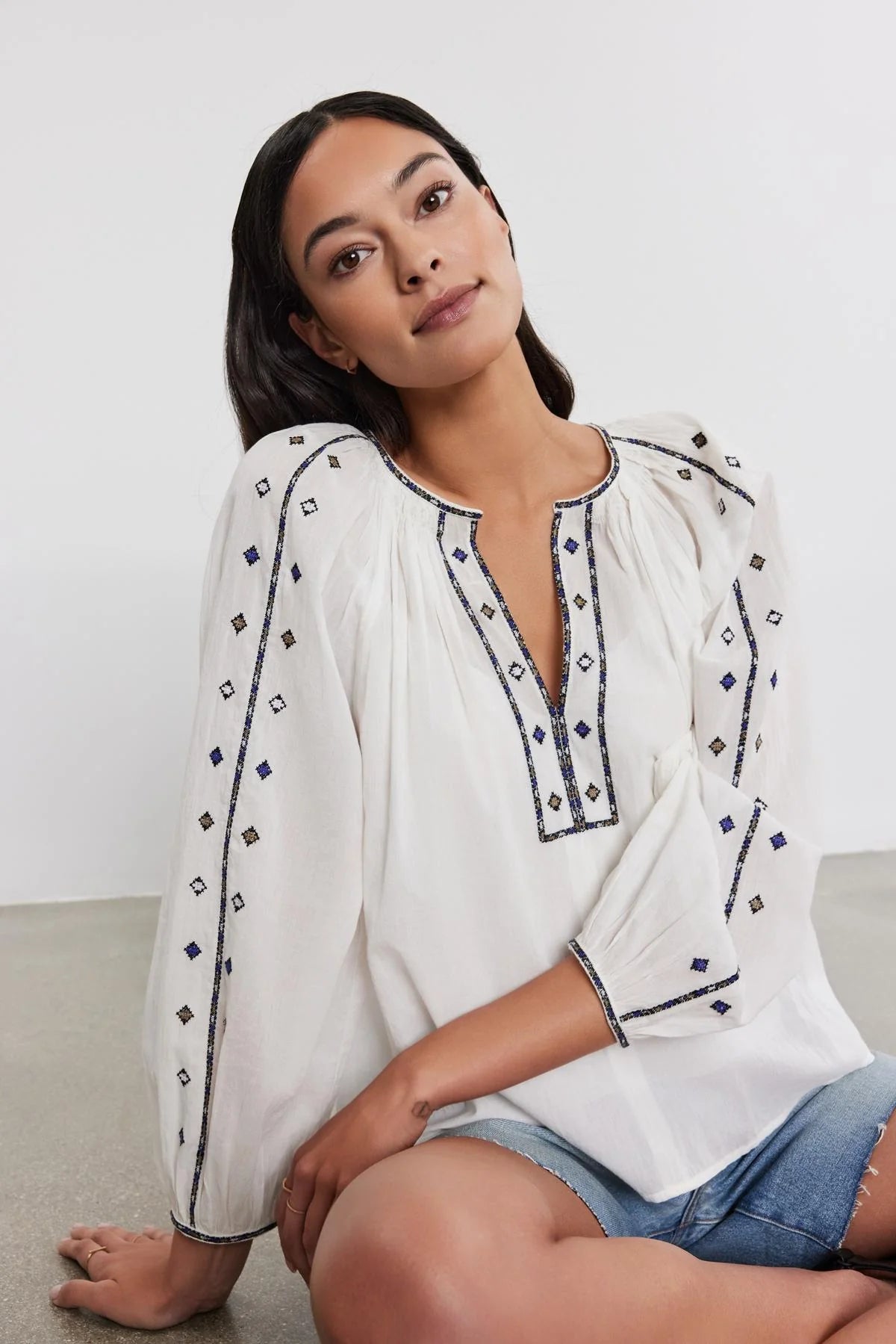 TINA TOP IN WHITE